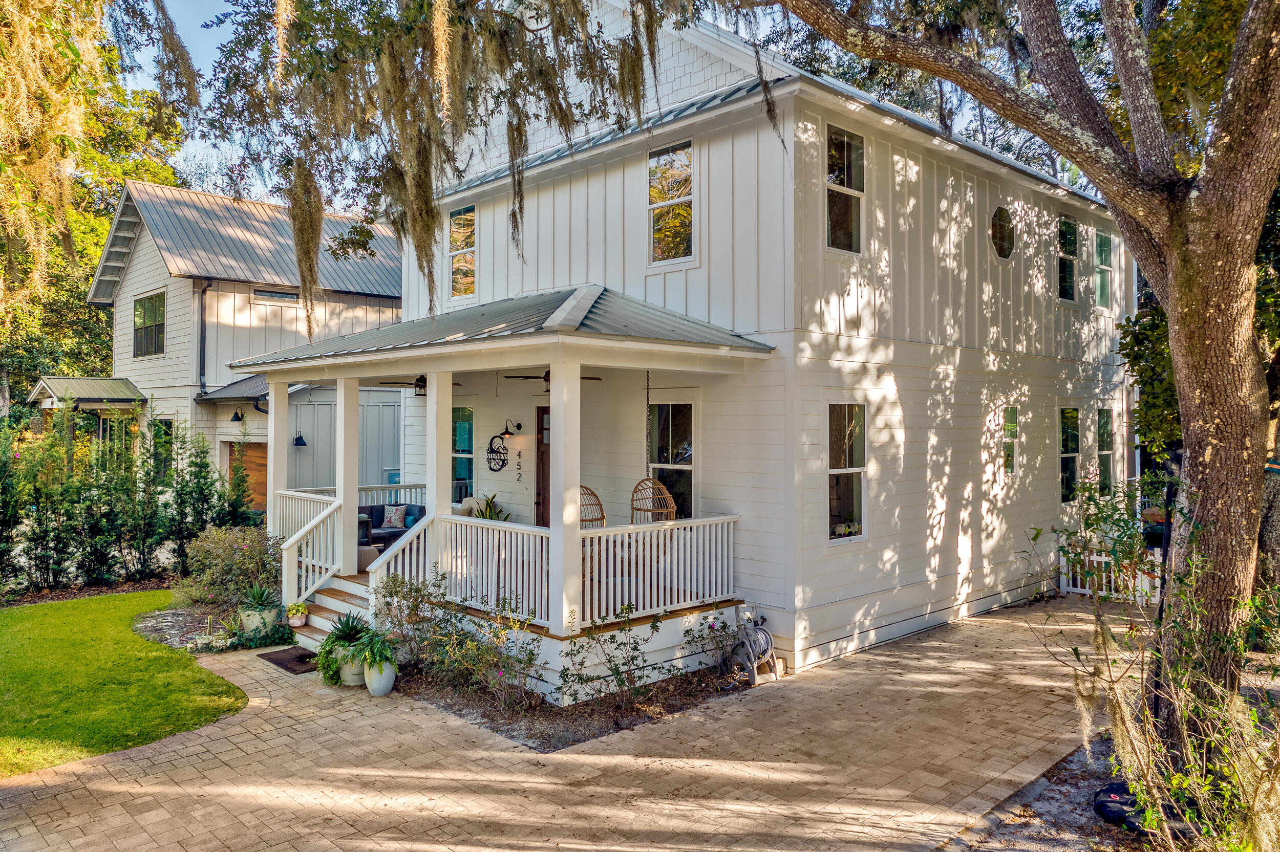 GRAYTON BAYOU - Residential