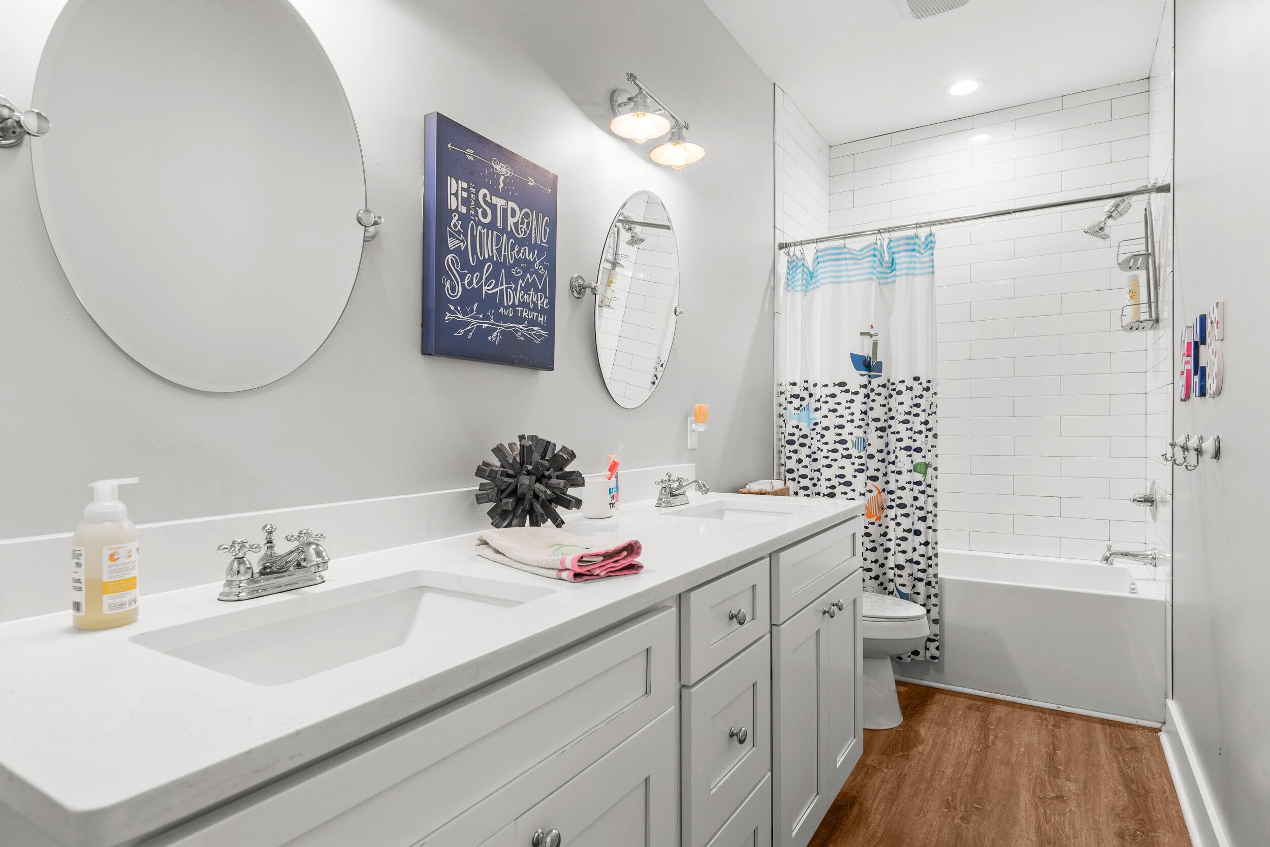 GRAYTON BAYOU - Residential