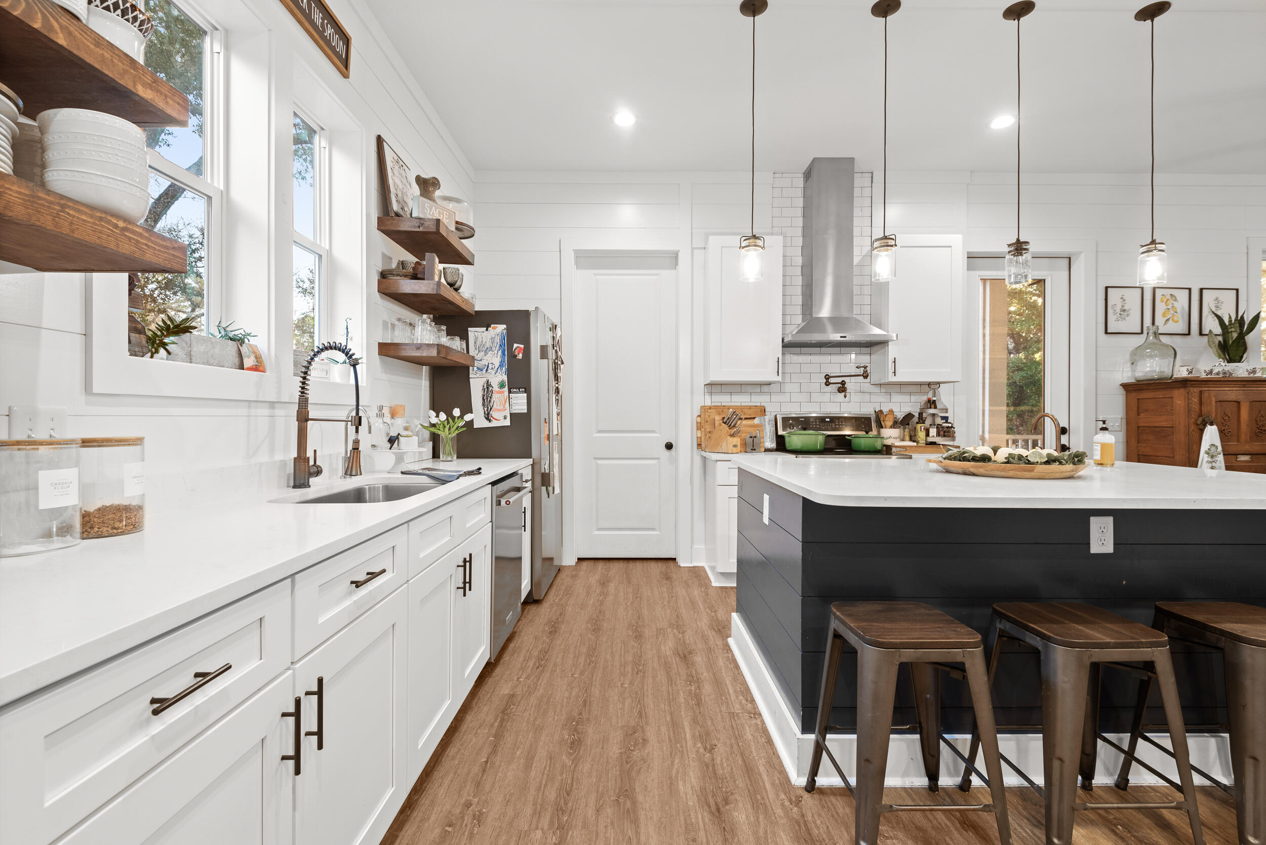 GRAYTON BAYOU - Residential