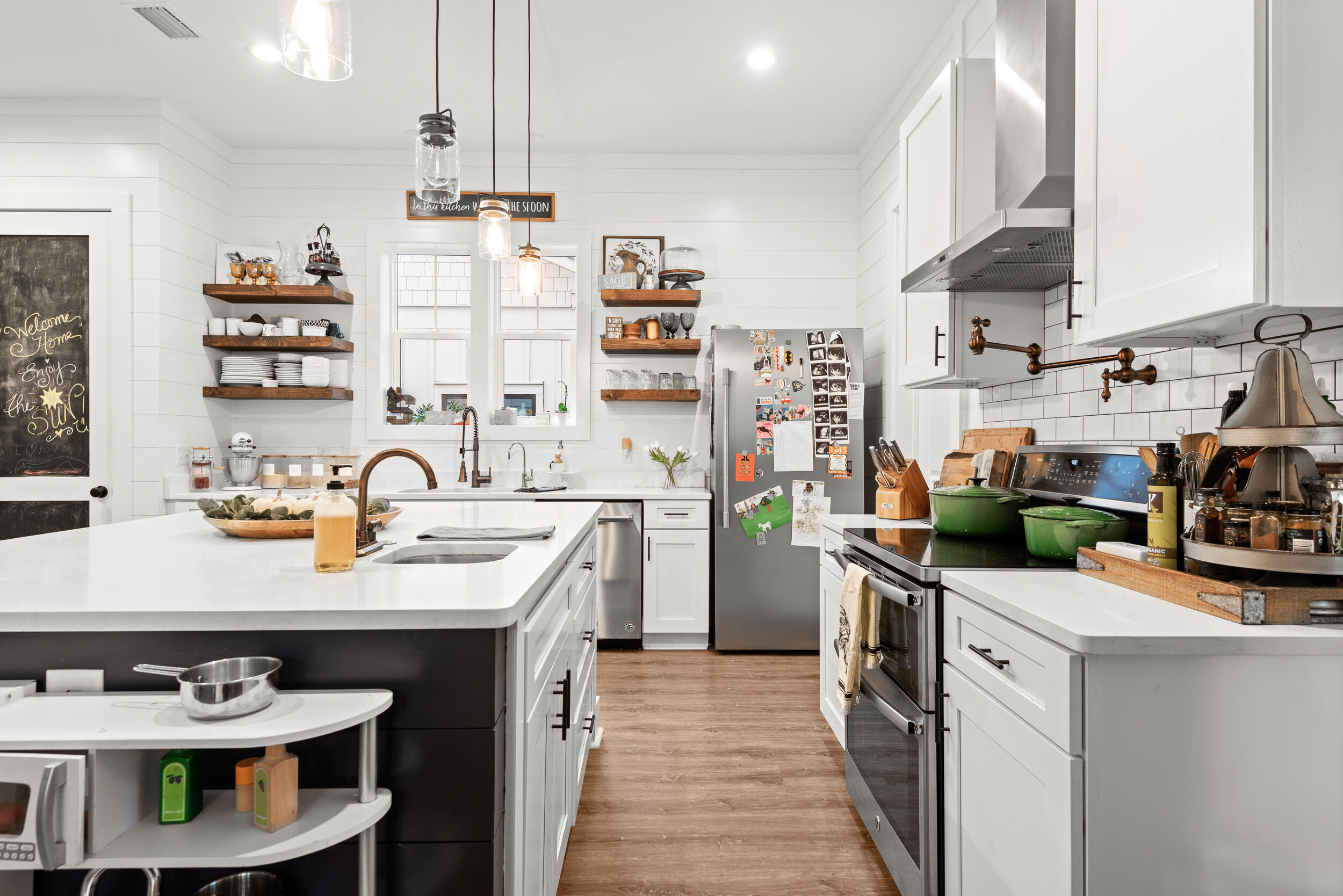 GRAYTON BAYOU - Residential