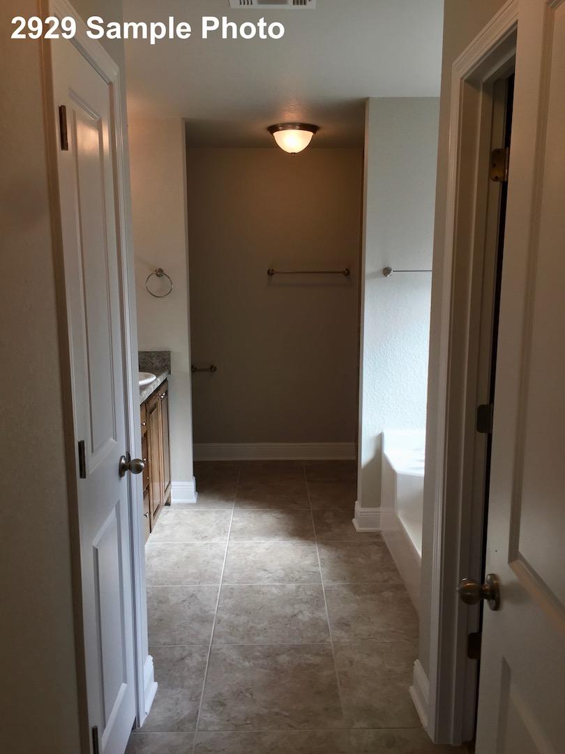 FOX VALLEY - Residential