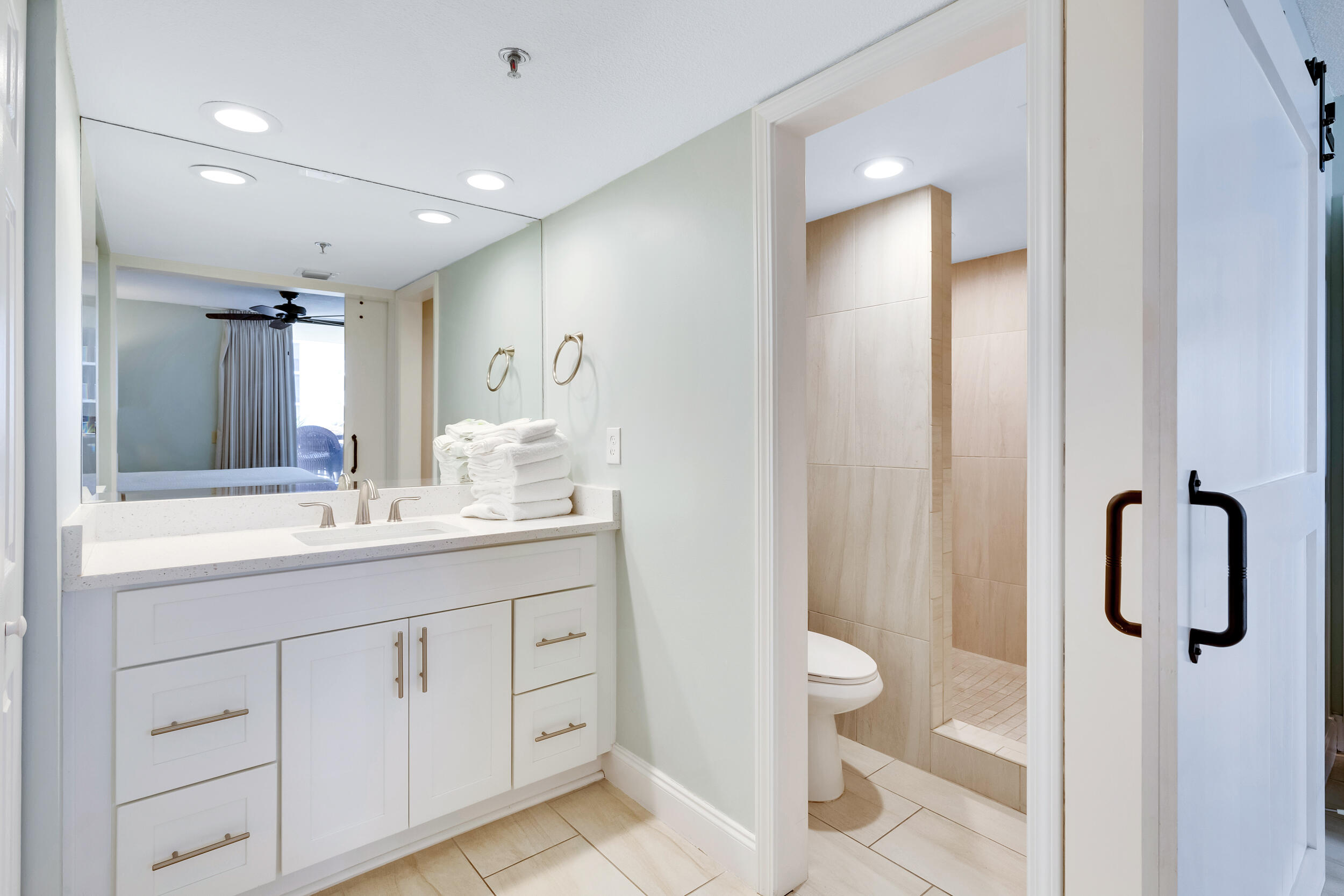 MAINSAIL CONDO PH 4 - Residential