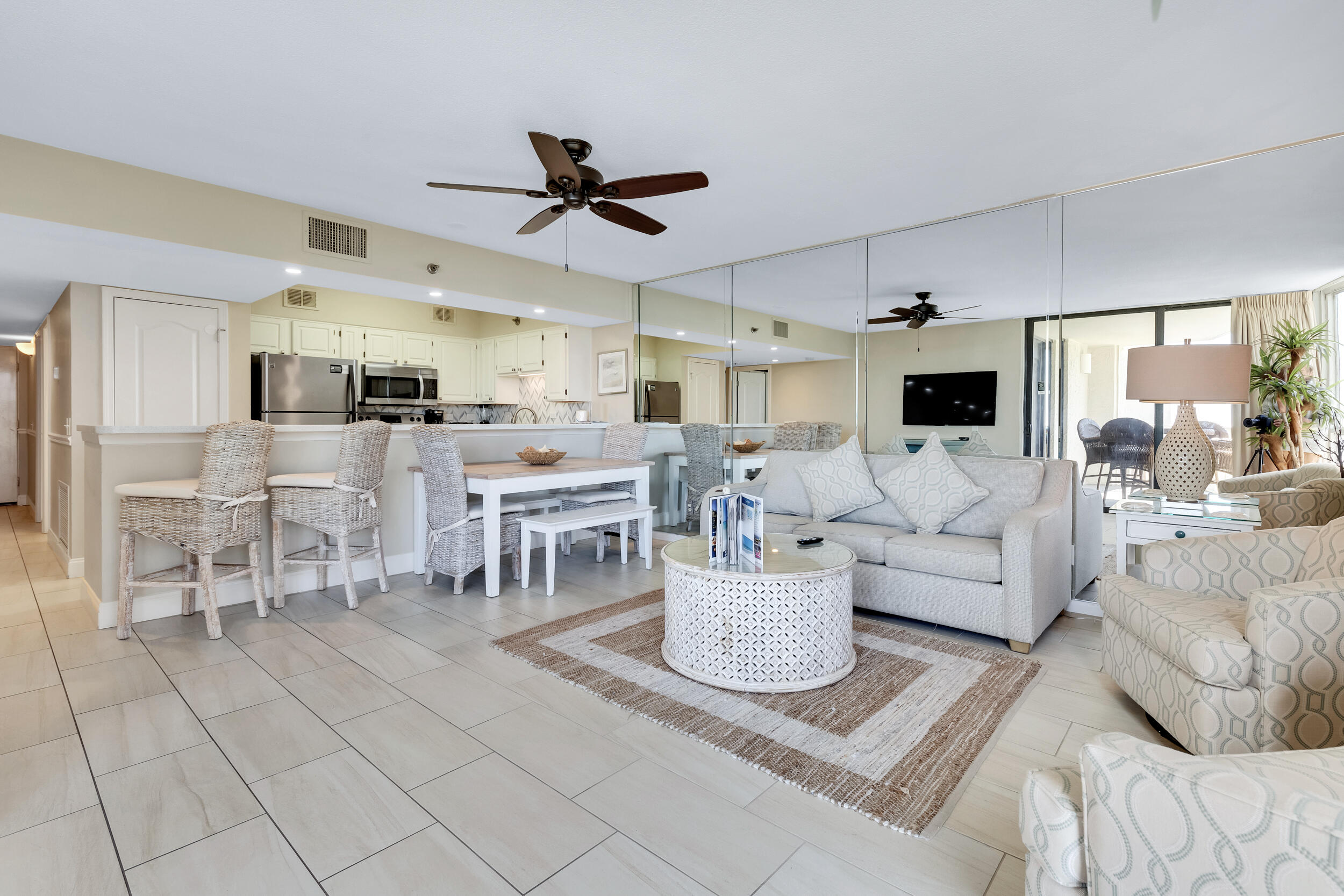 MAINSAIL CONDO PH 4 - Residential