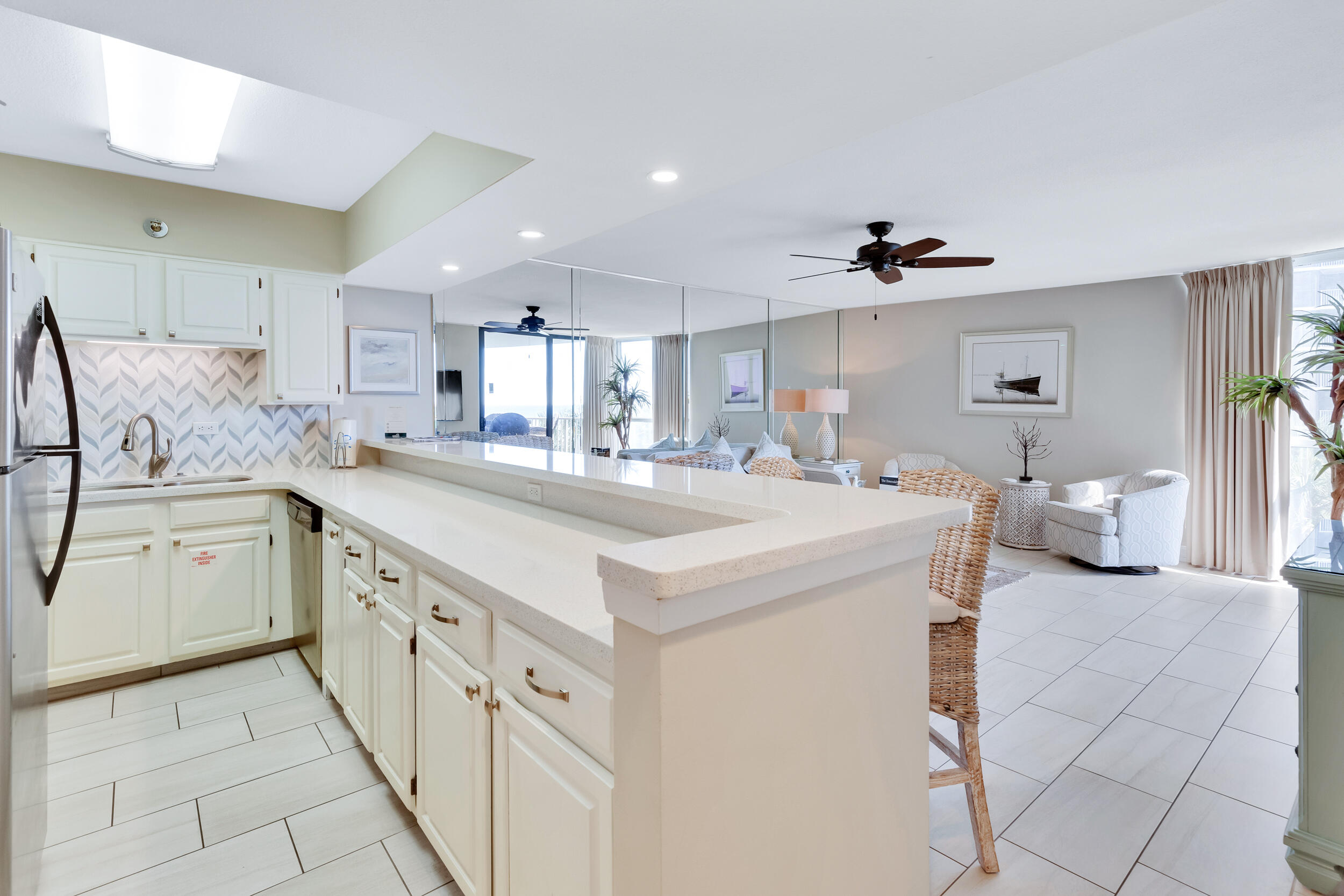 MAINSAIL CONDO PH 4 - Residential