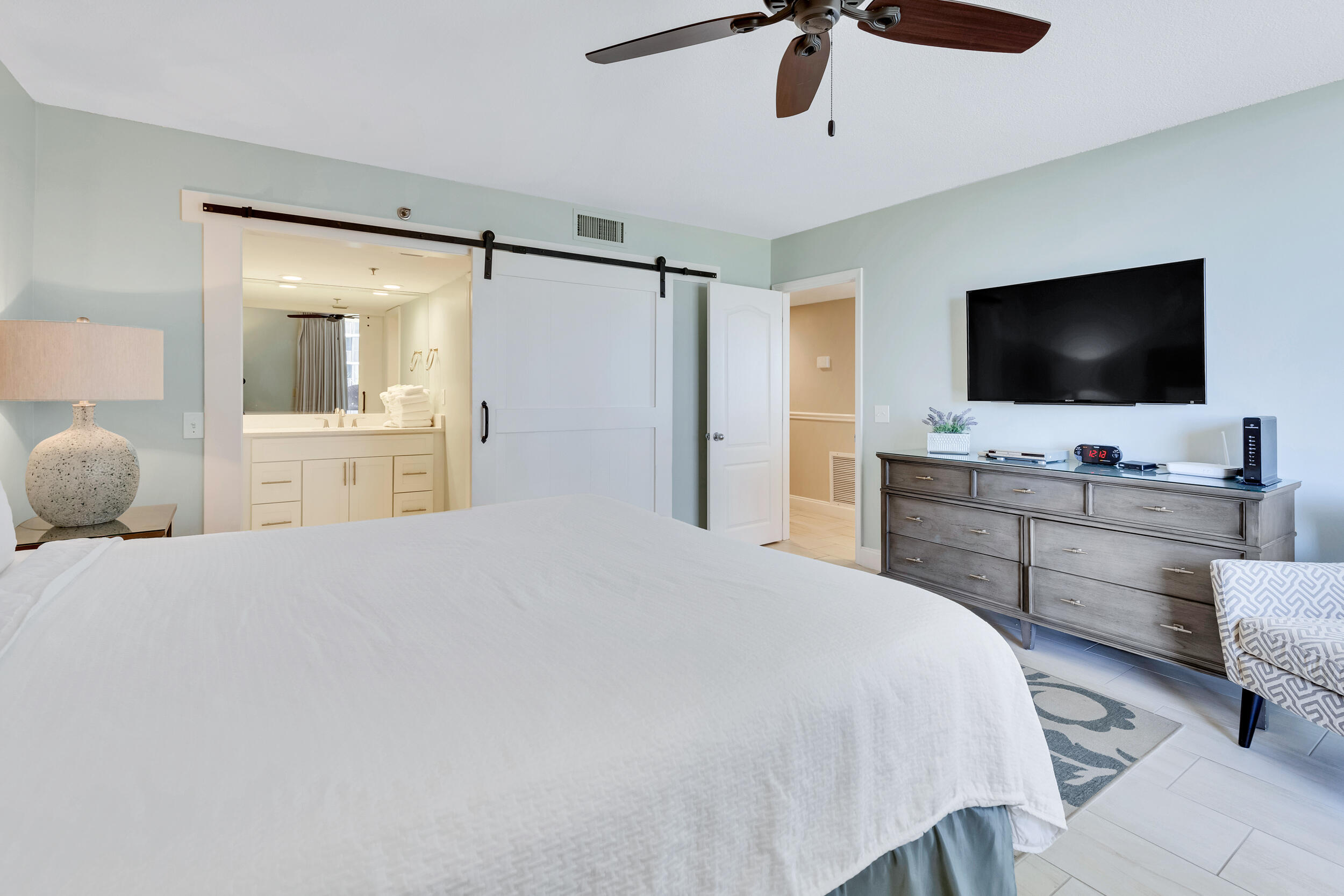 MAINSAIL CONDO PH 4 - Residential