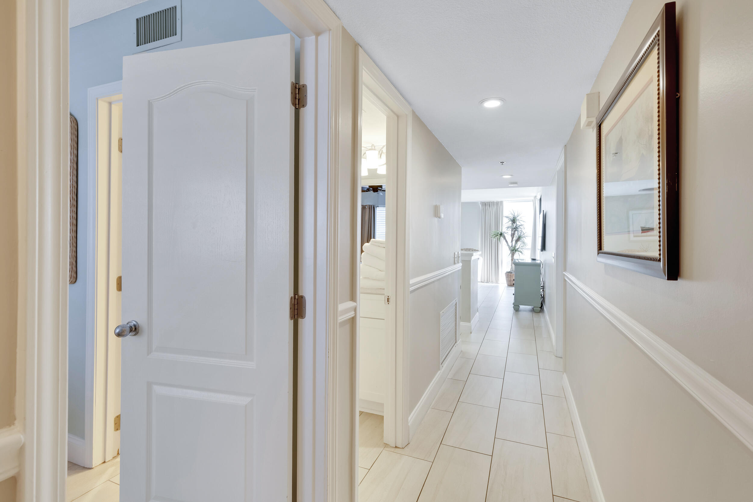 MAINSAIL CONDO PH 4 - Residential