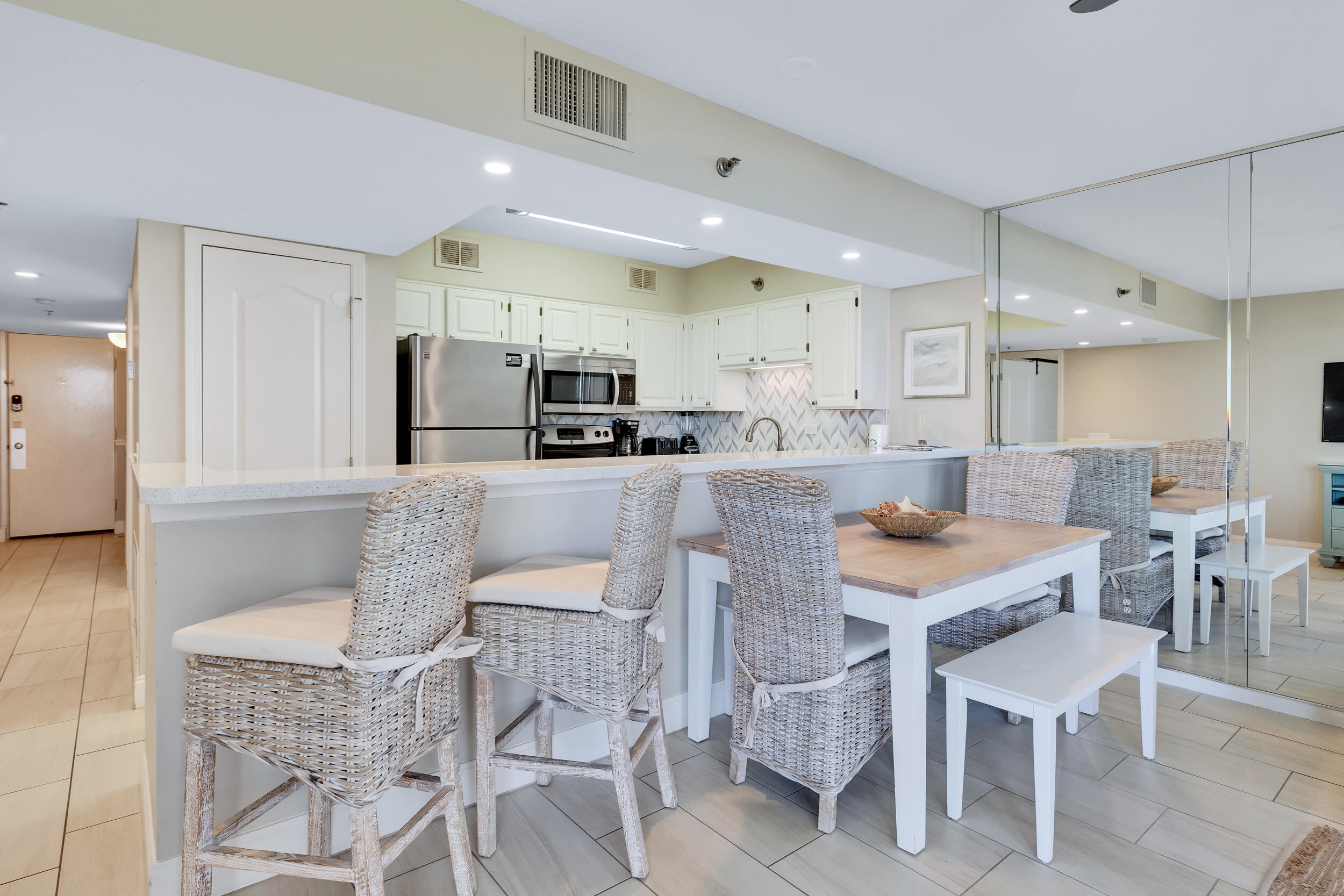 MAINSAIL CONDO PH 4 - Residential