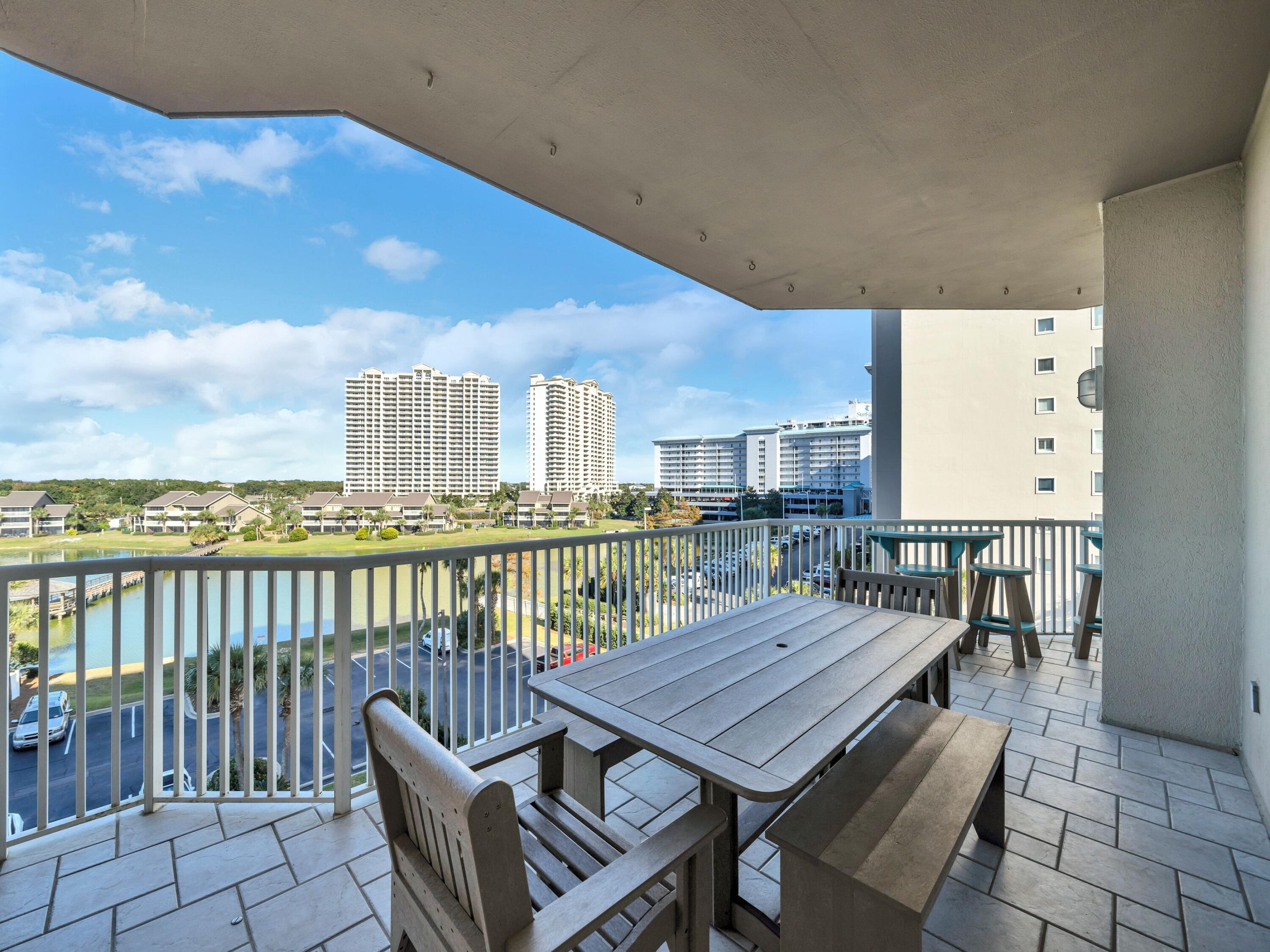 EMPRESS (THE) - Residential