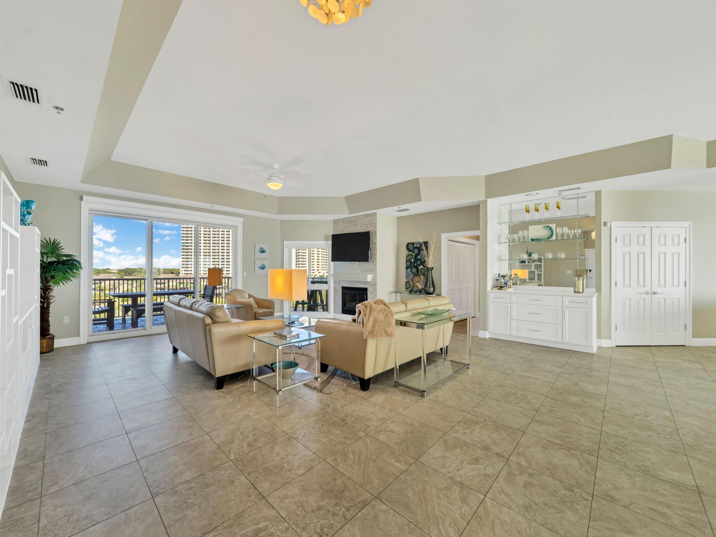 EMPRESS (THE) - Residential