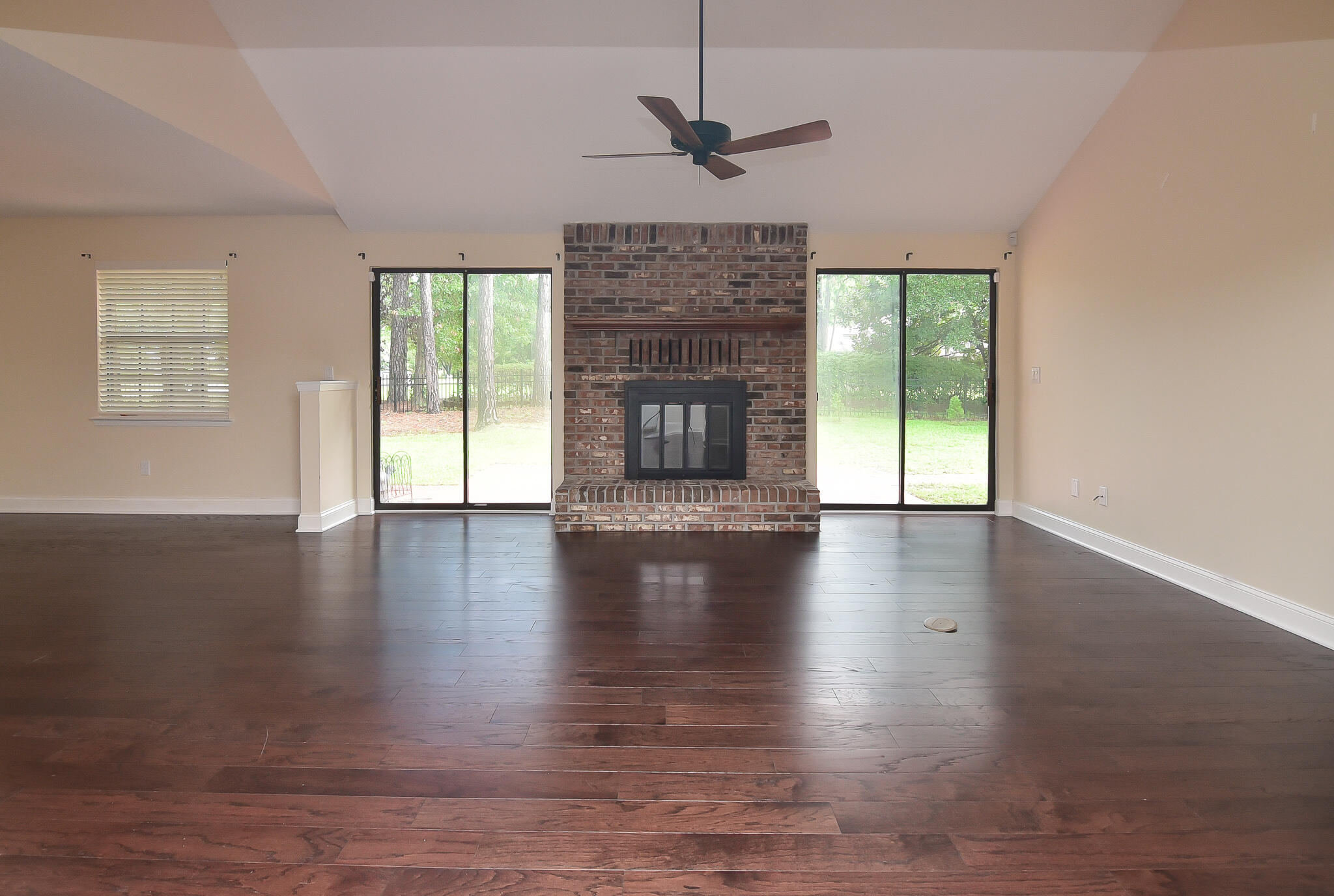 BLUEWATER BAY 3 - Residential