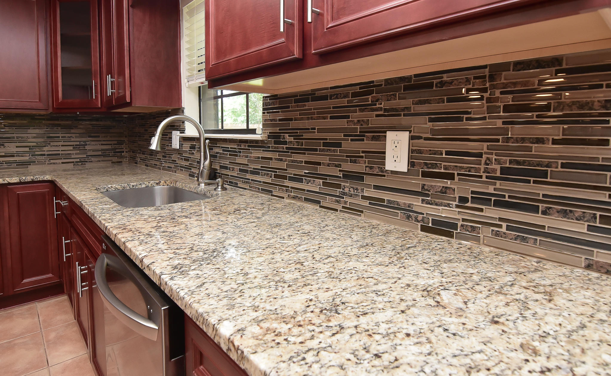 BLUEWATER BAY 3 - Residential