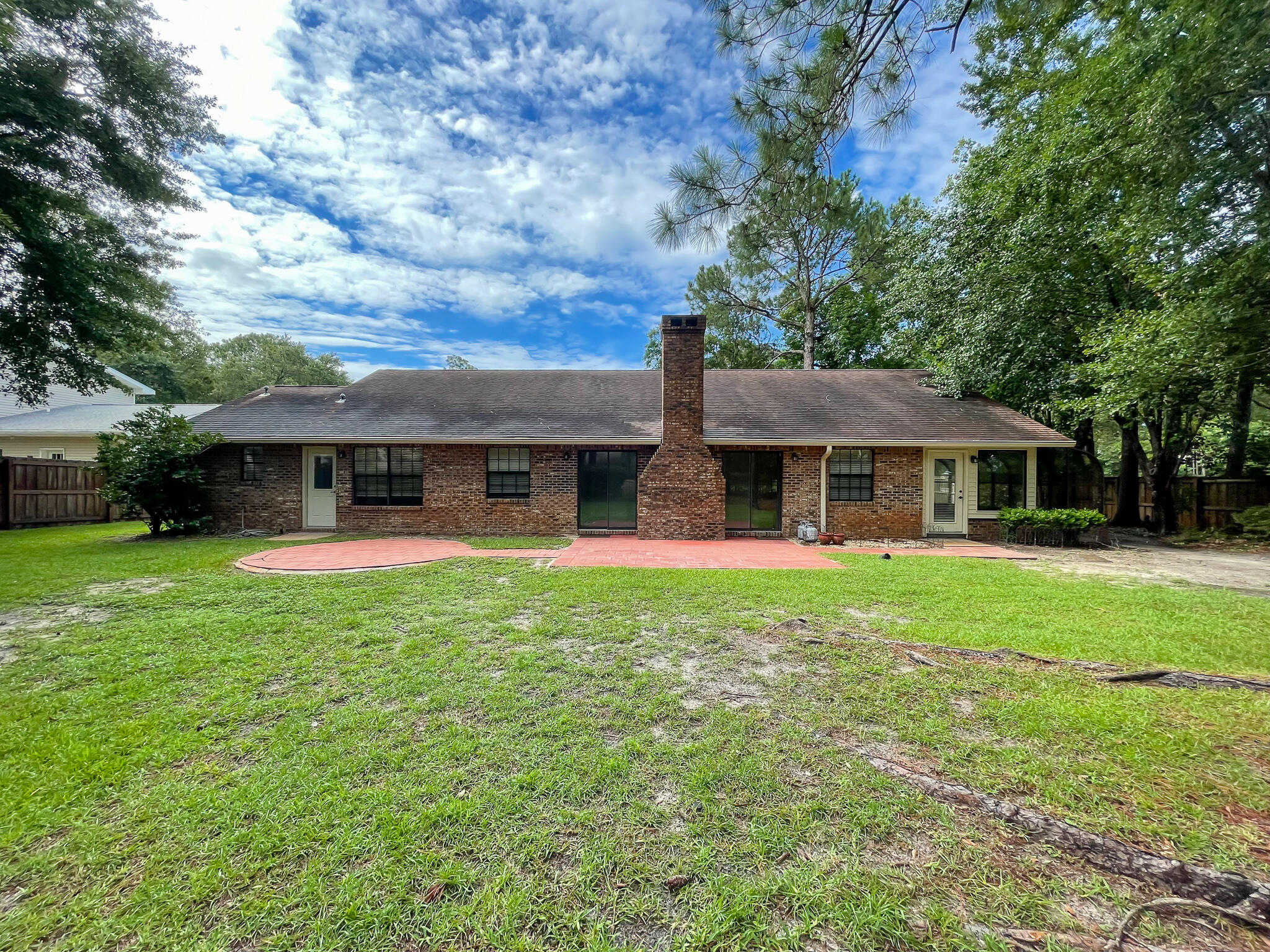 BLUEWATER BAY 3 - Residential