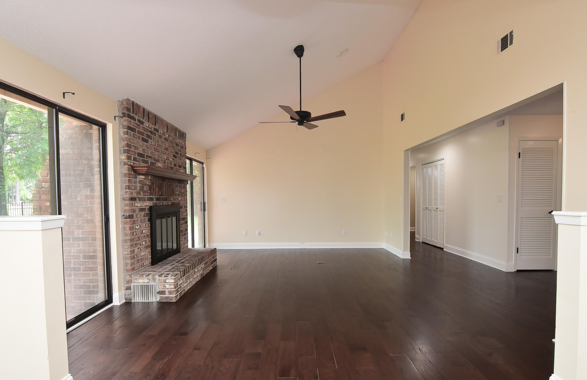 BLUEWATER BAY 3 - Residential