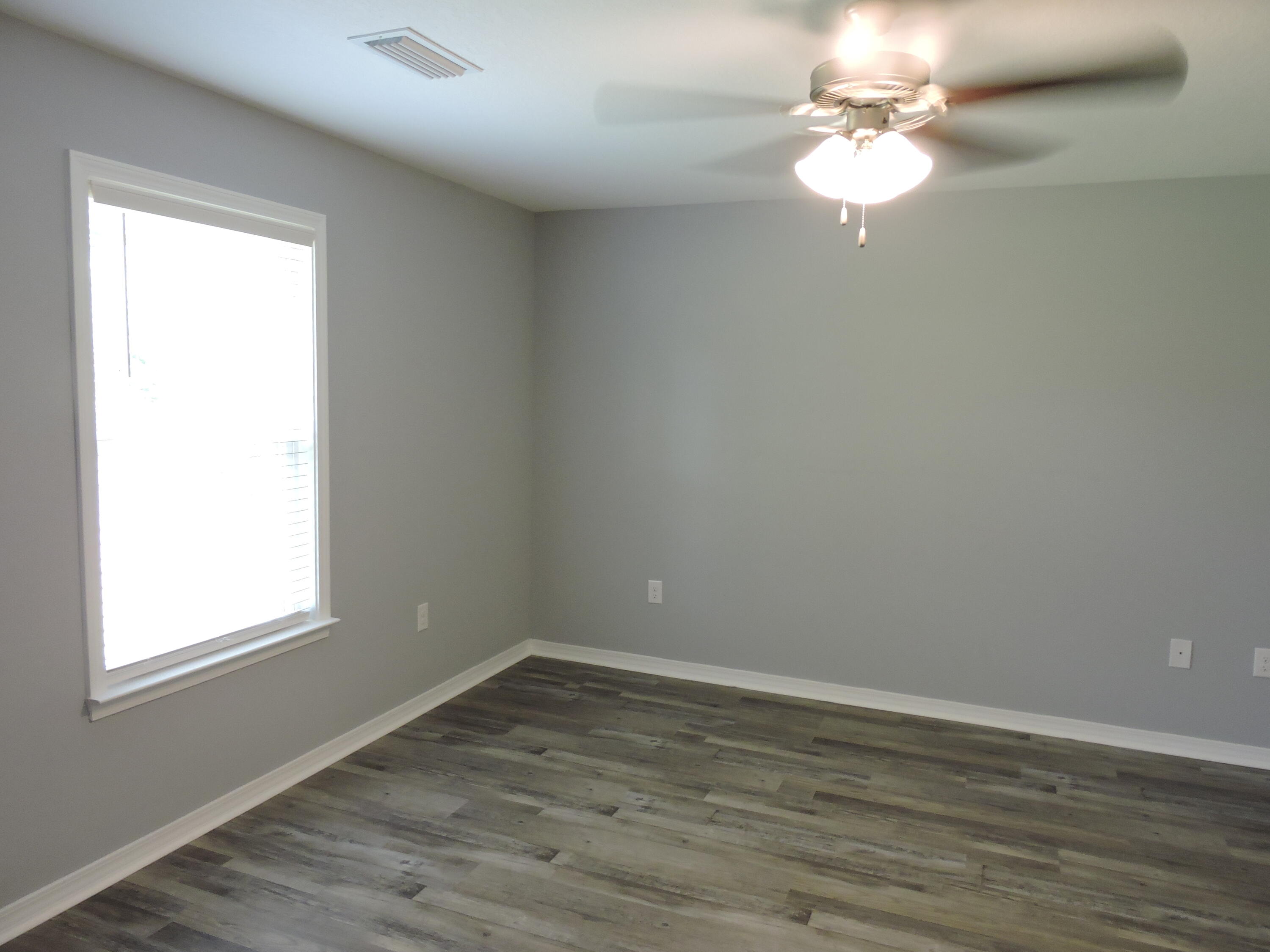 ADAMS POWELL - Residential Lease