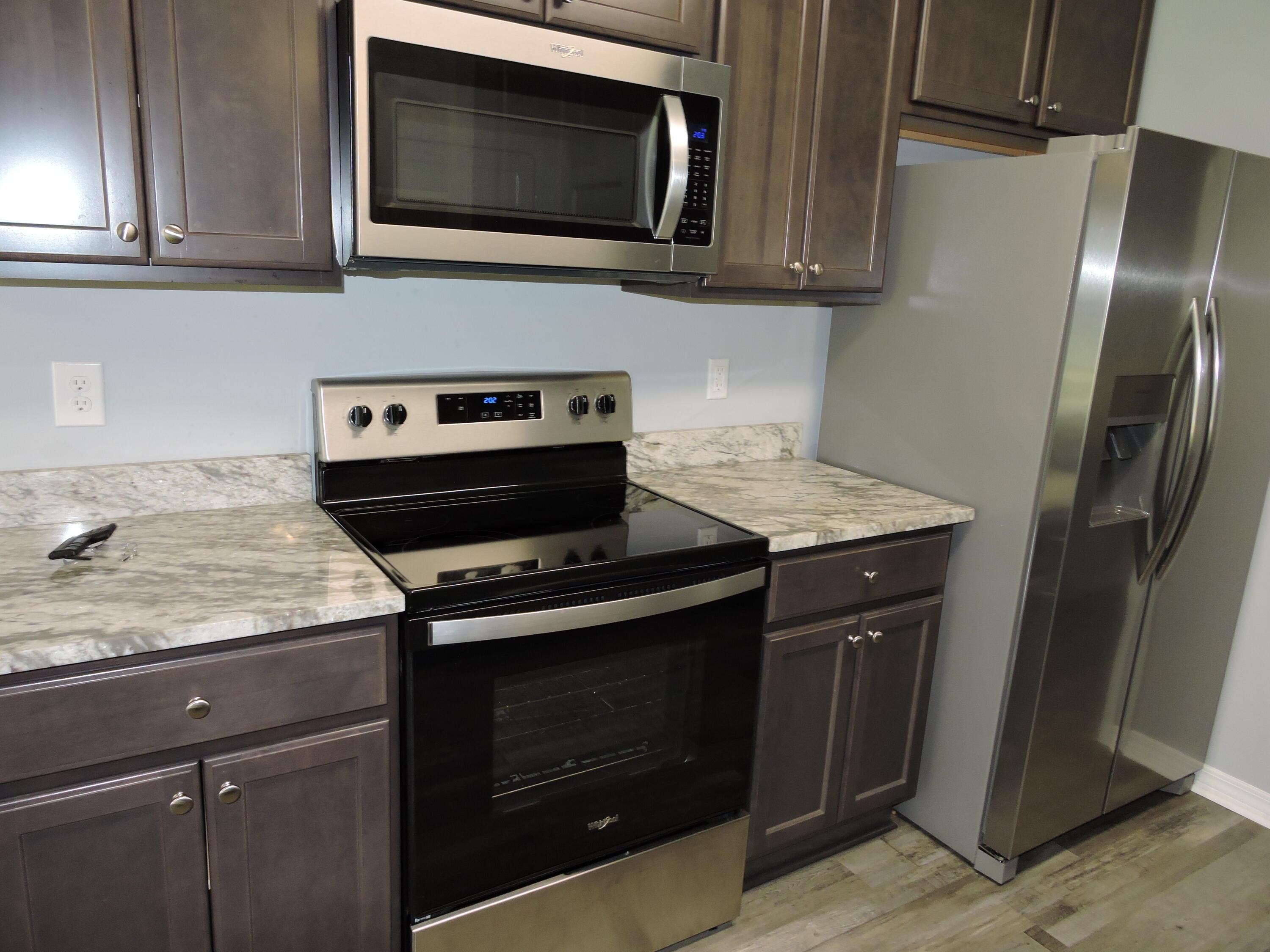 ADAMS POWELL - Residential Lease