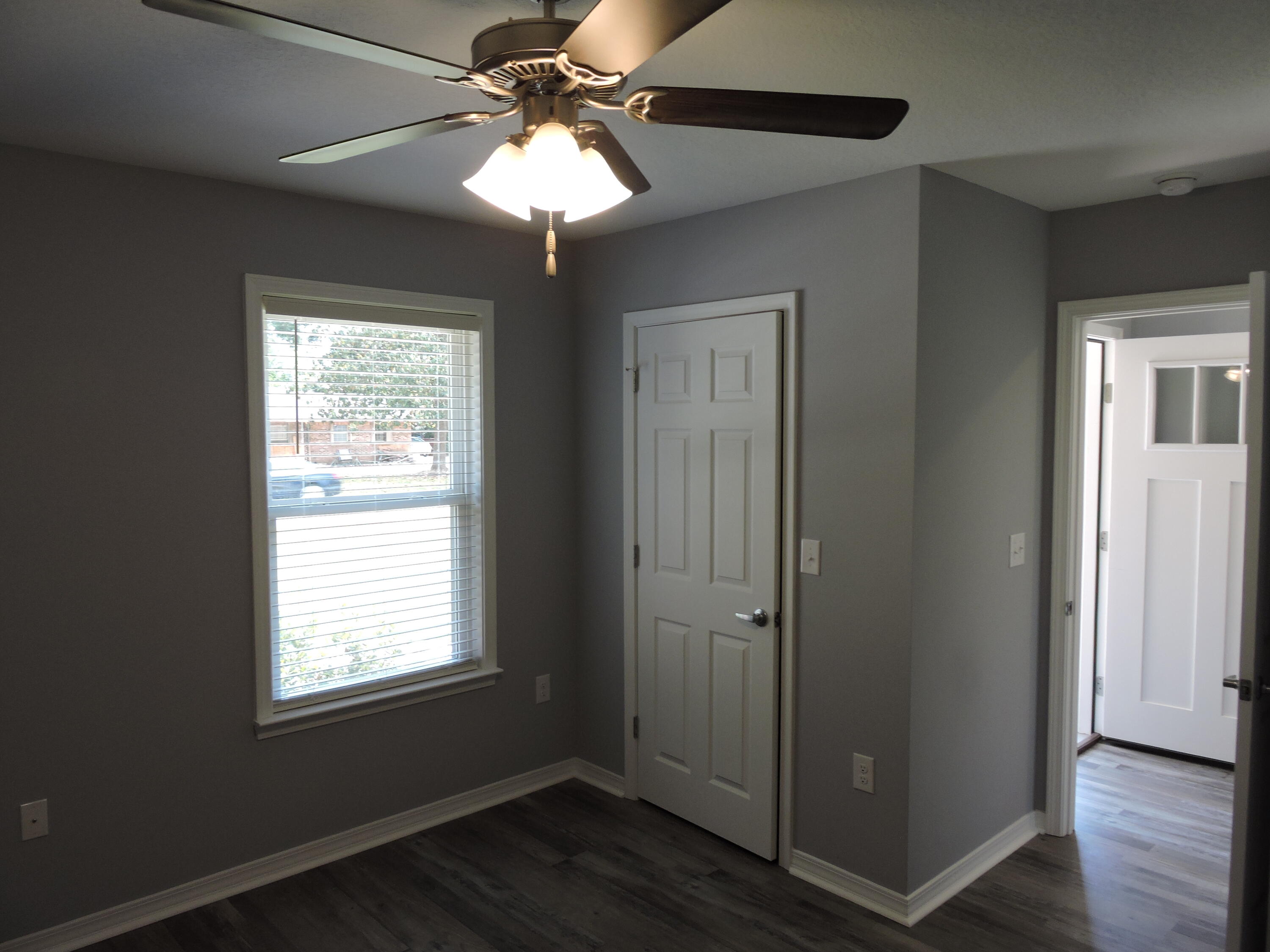 ADAMS POWELL - Residential Lease