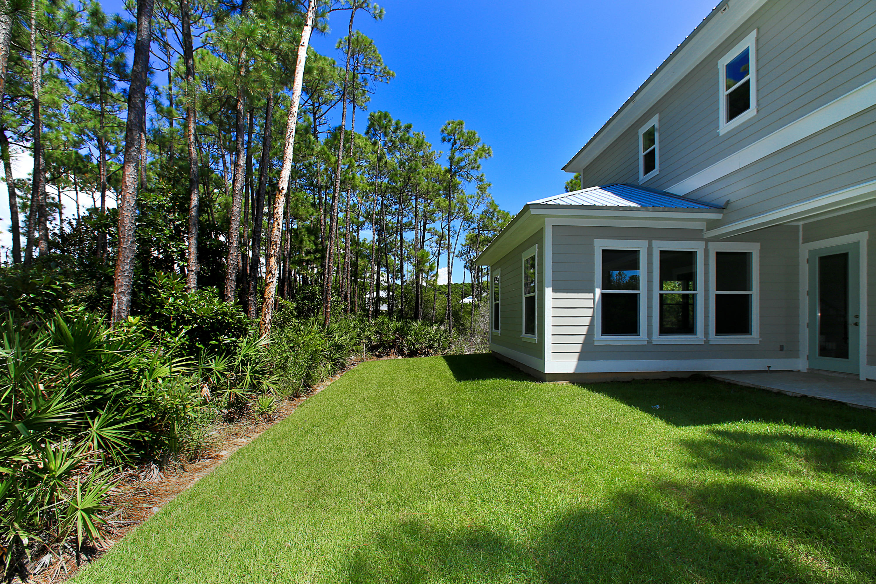 FRANGISTA BEACH 2ND ADDN - Residential