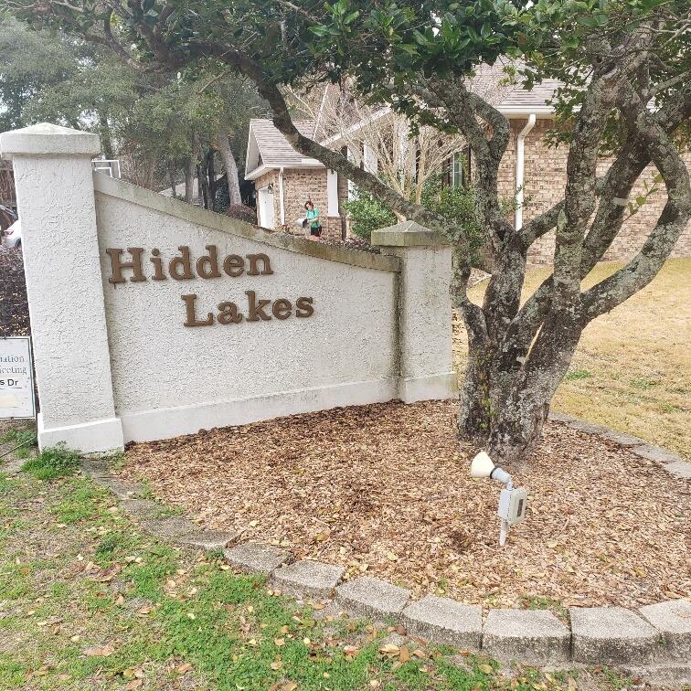 HIDDEN LAKES - Residential