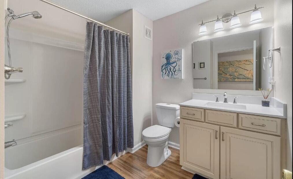 INDIAN LAKE - Residential