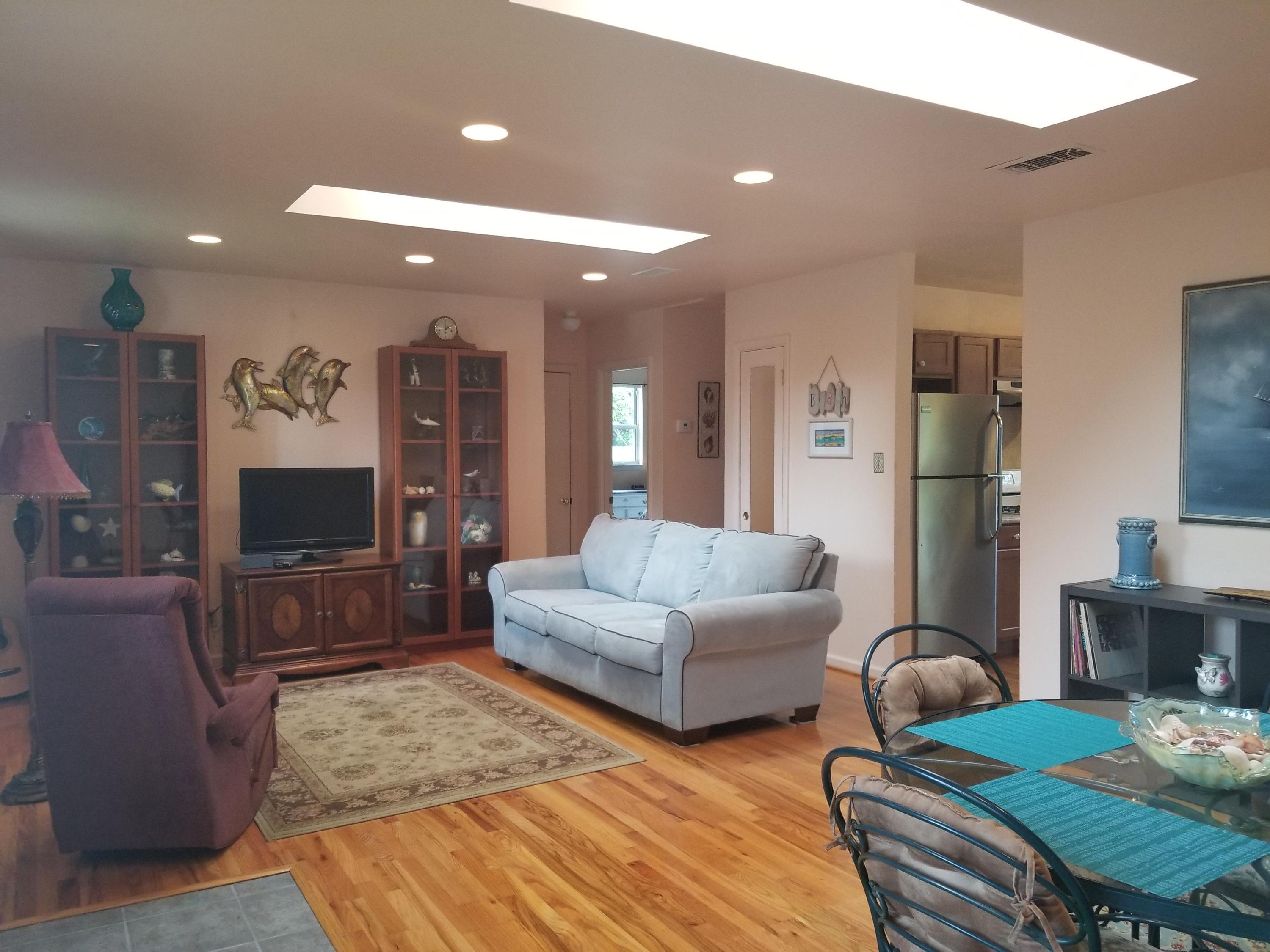 SEABREEZE 6TH ADDN - Residential