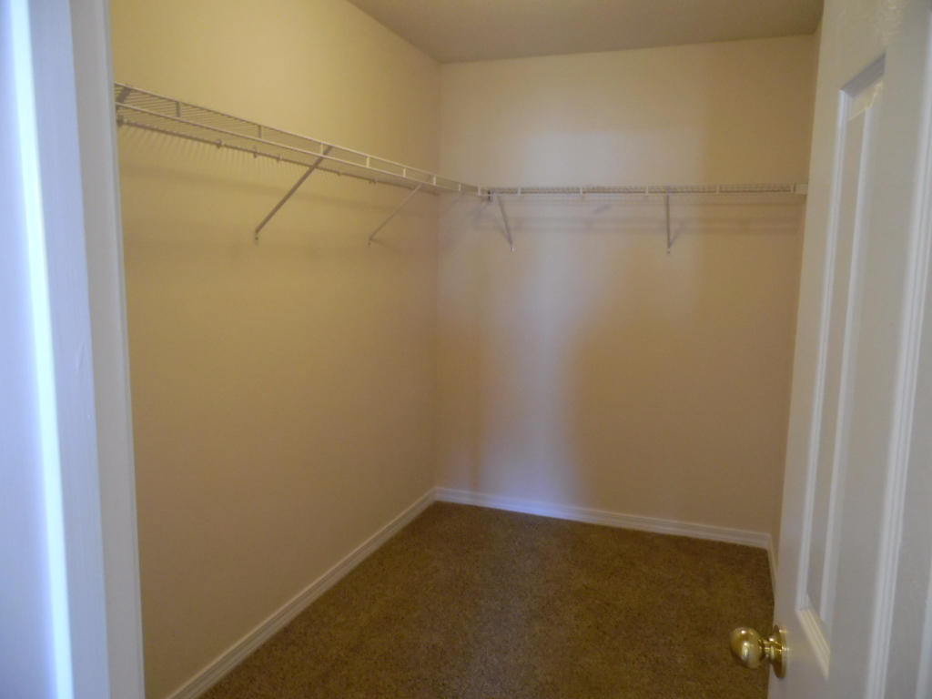 BROOKE ESTATES PH II - Residential