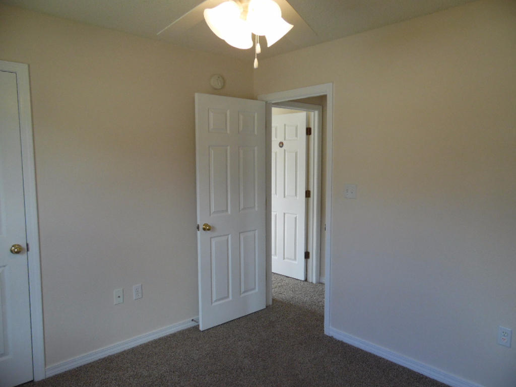 BROOKE ESTATES PH II - Residential