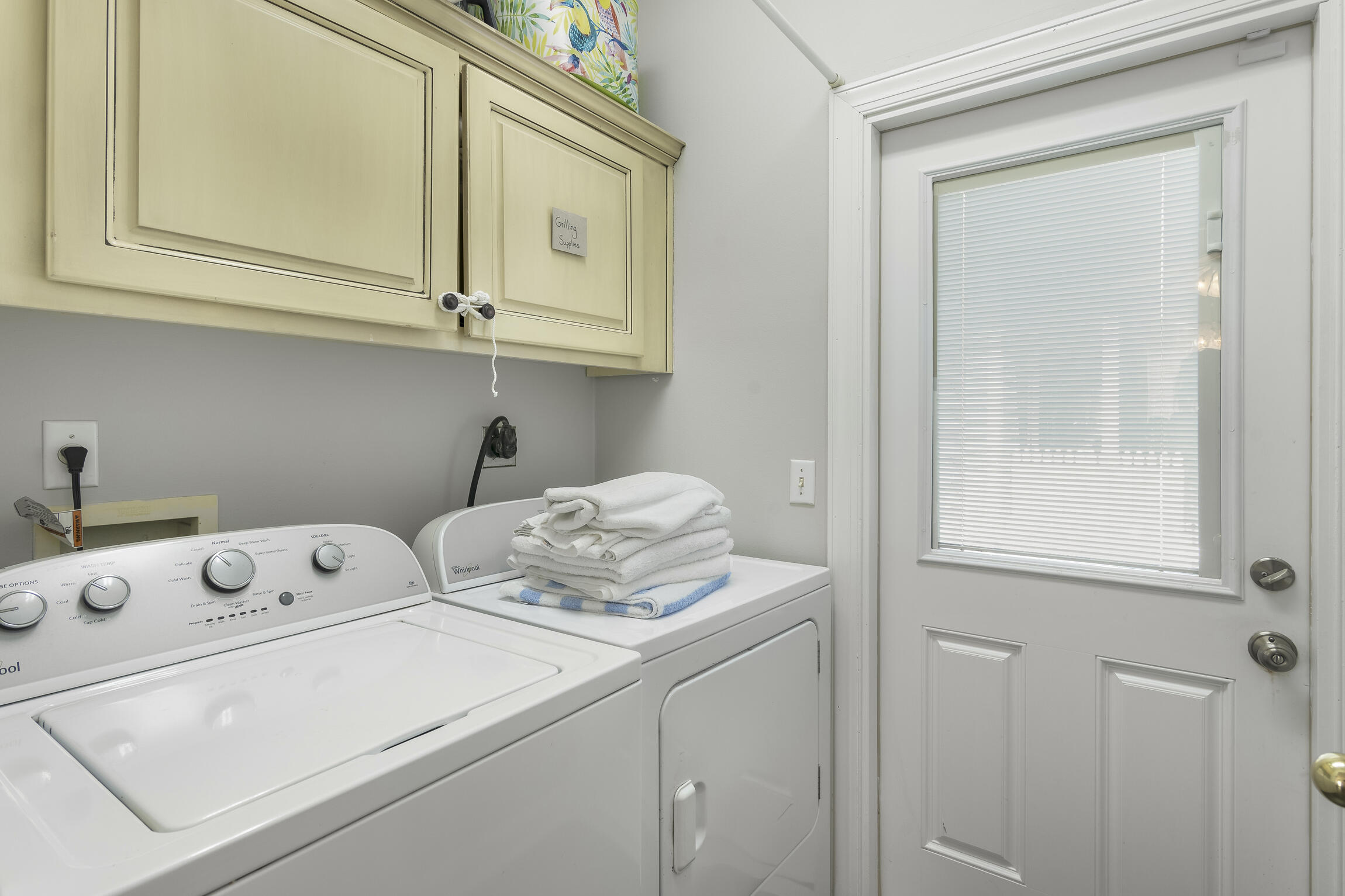 SUNRISE BEACH - Residential