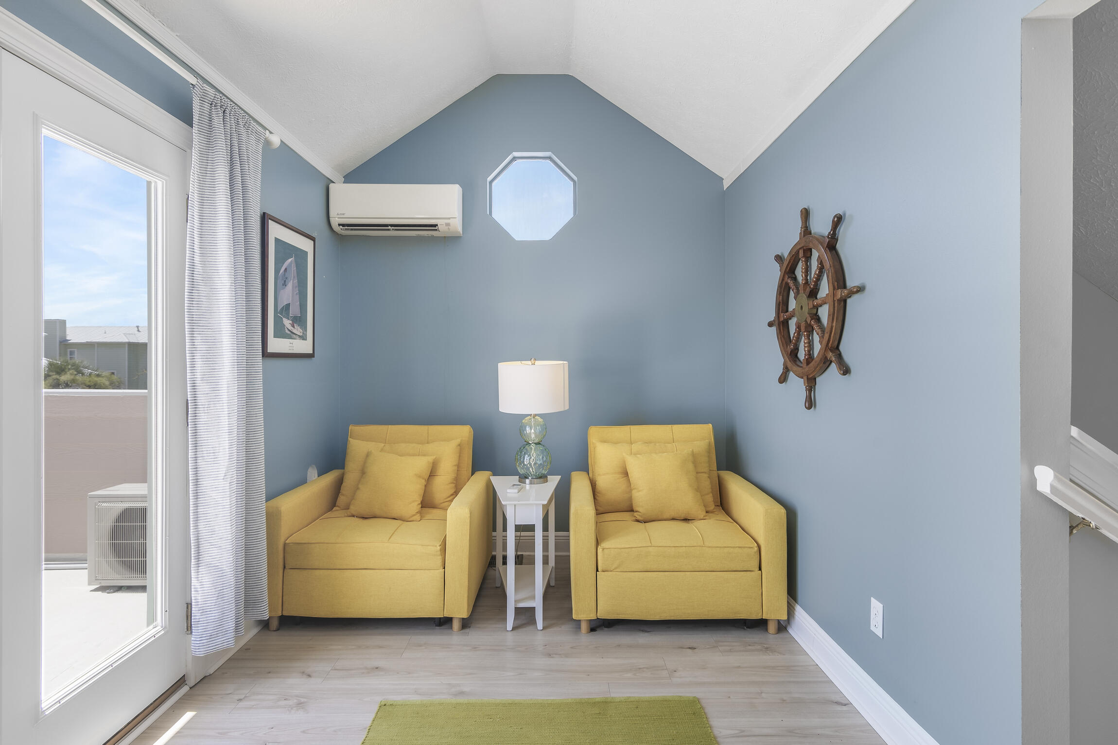 SUNRISE BEACH - Residential