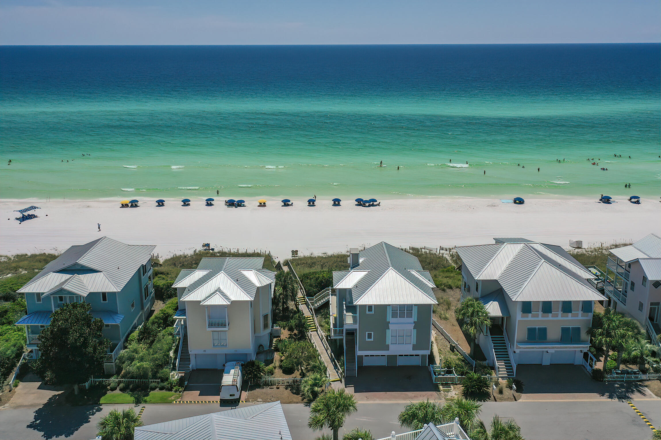 SUNRISE BEACH - Residential