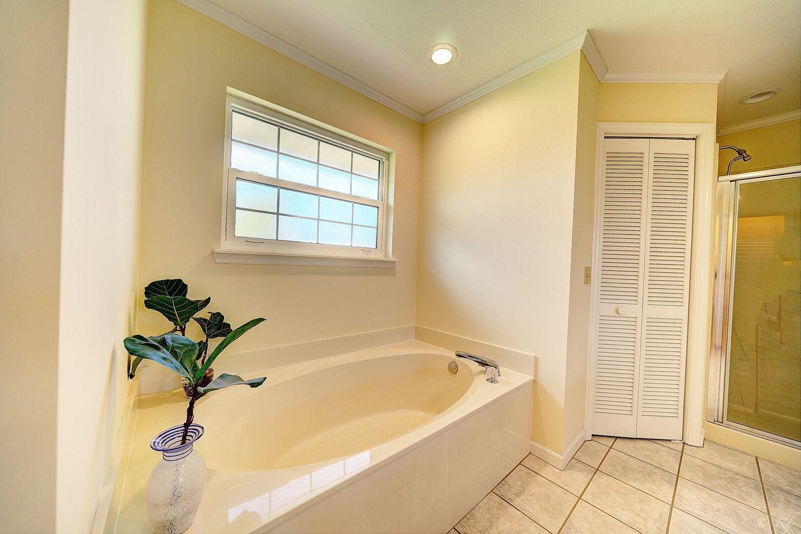 FOREST PARK - Residential