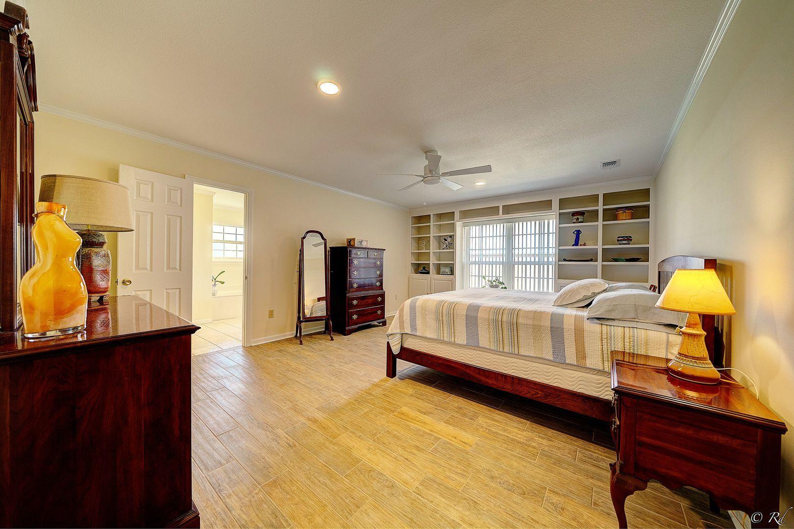 FOREST PARK - Residential