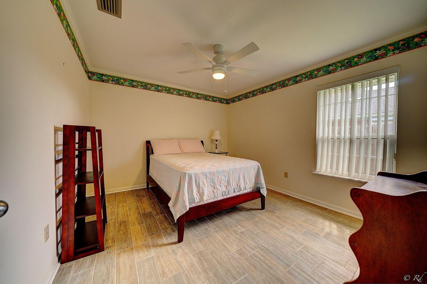 FOREST PARK - Residential