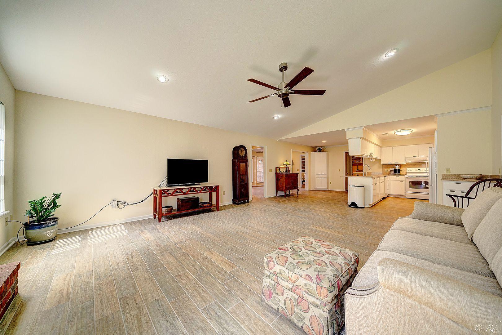 FOREST PARK - Residential