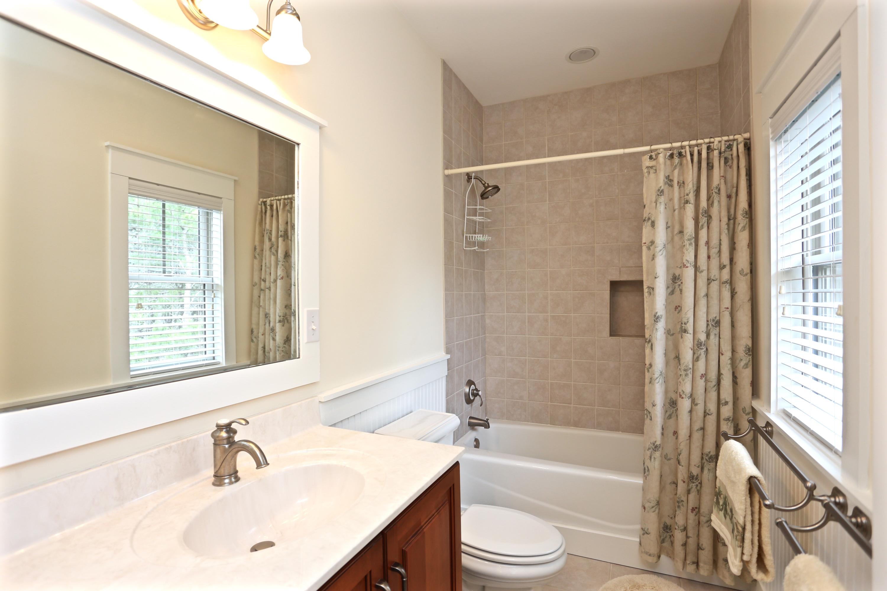 SUMMER RIDGE - Residential