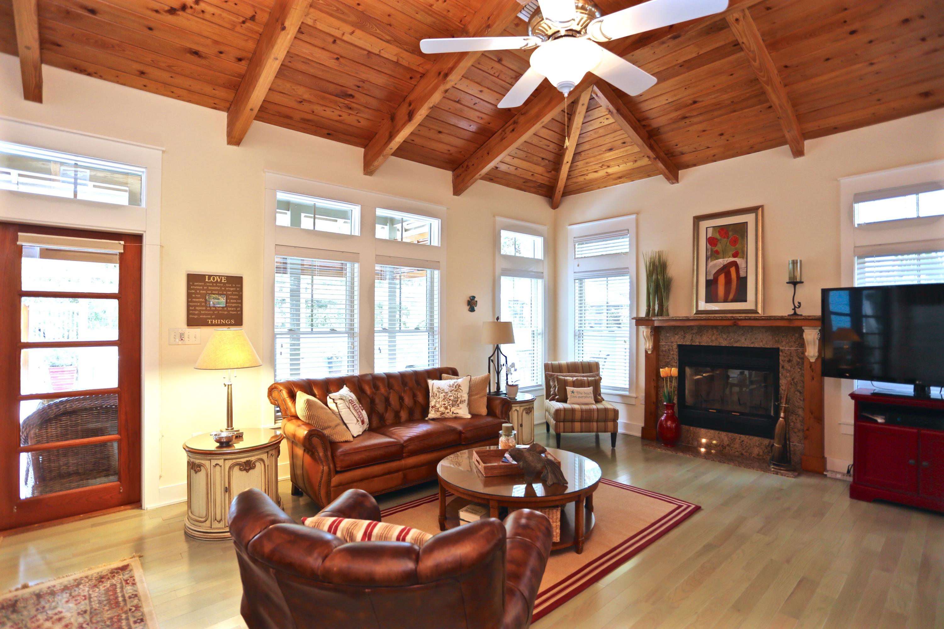 SUMMER RIDGE - Residential