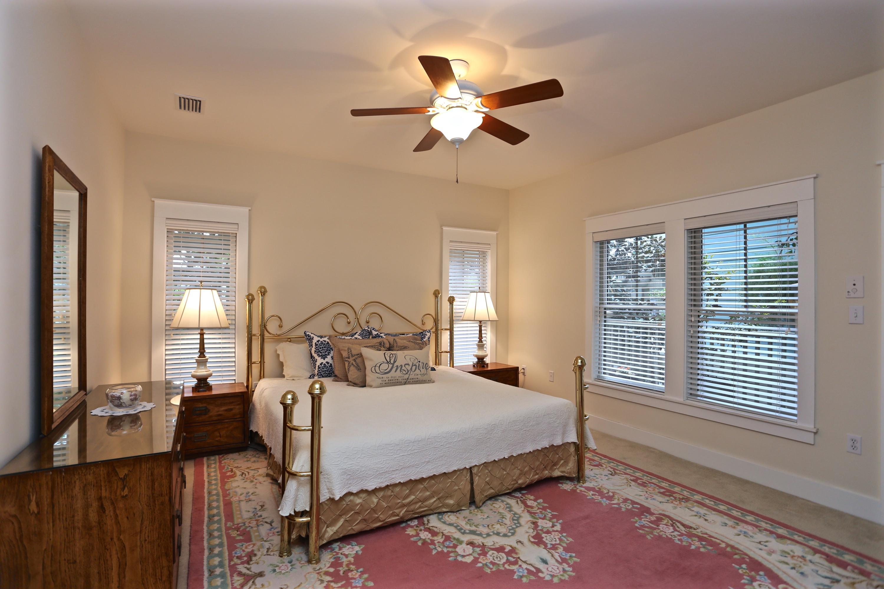 SUMMER RIDGE - Residential