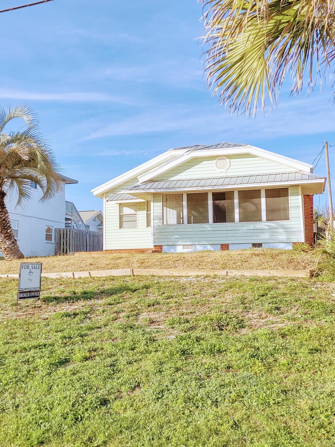 LAGUNA BEACH - Residential