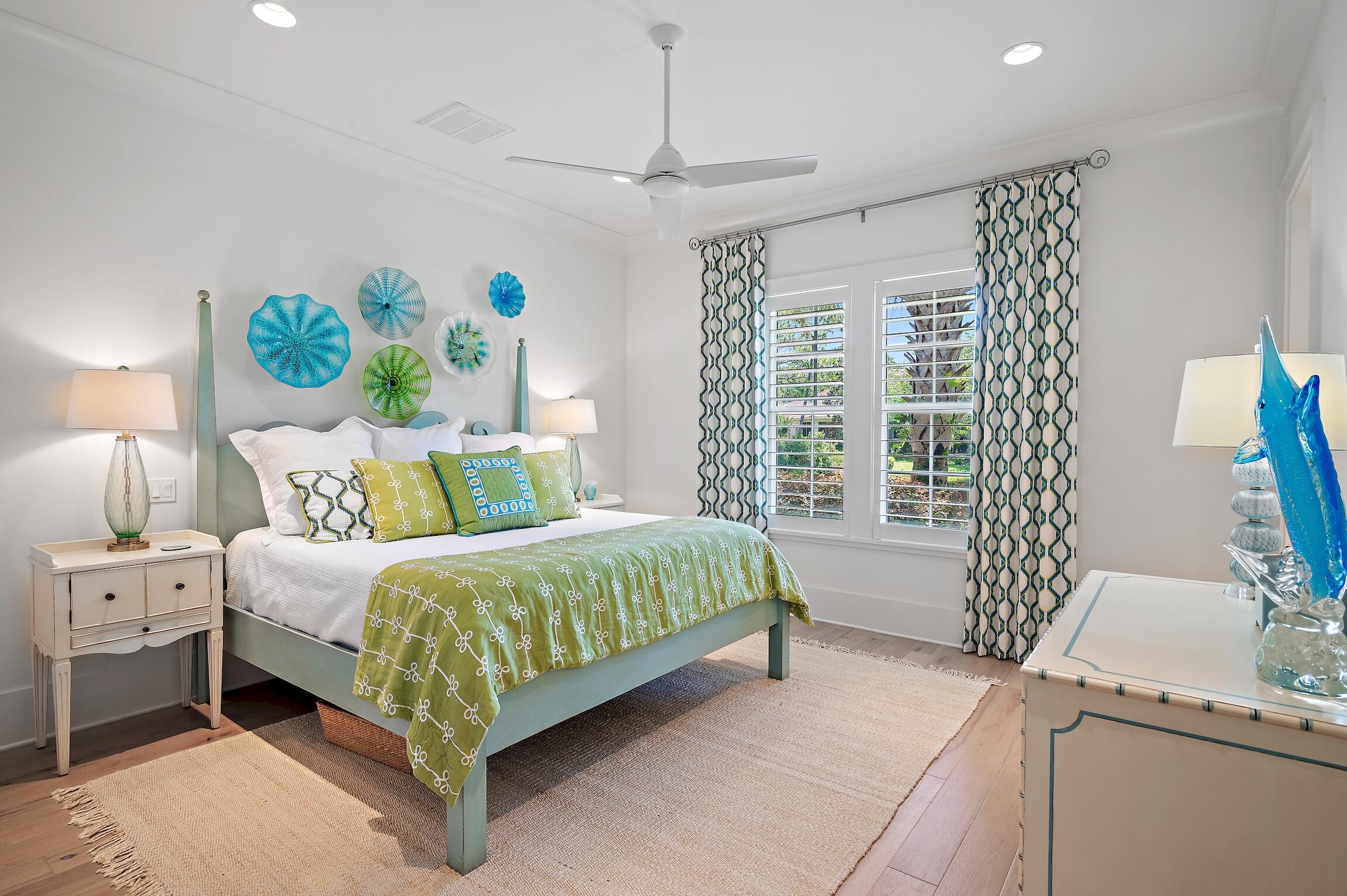 REGATTA BAY - Residential