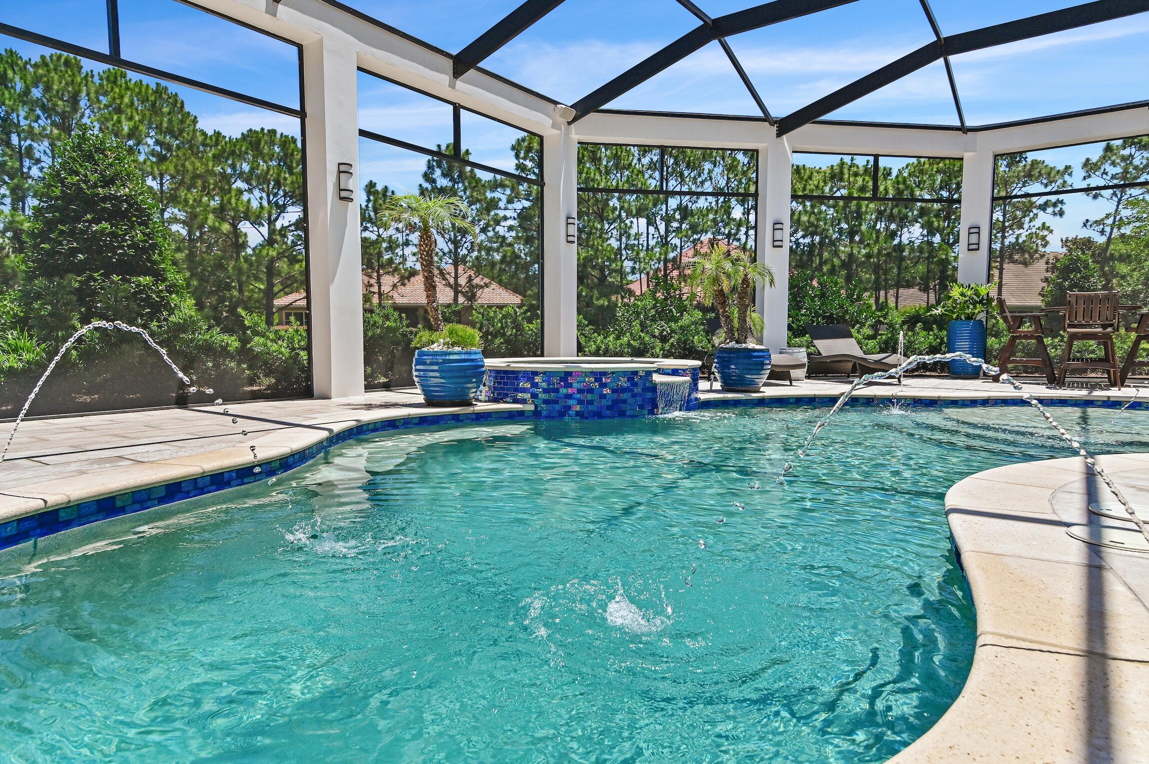REGATTA BAY - Residential