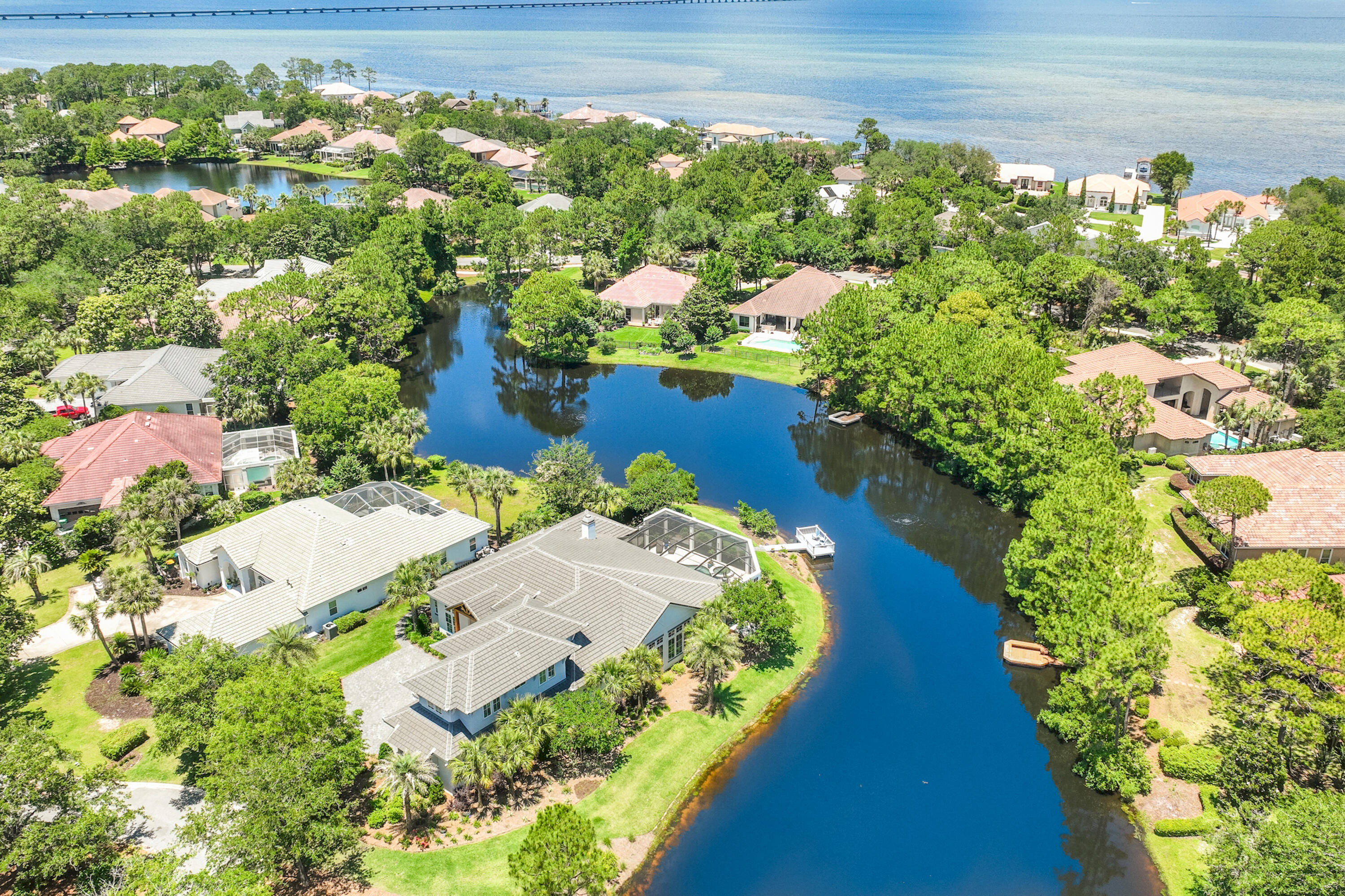 REGATTA BAY - Residential