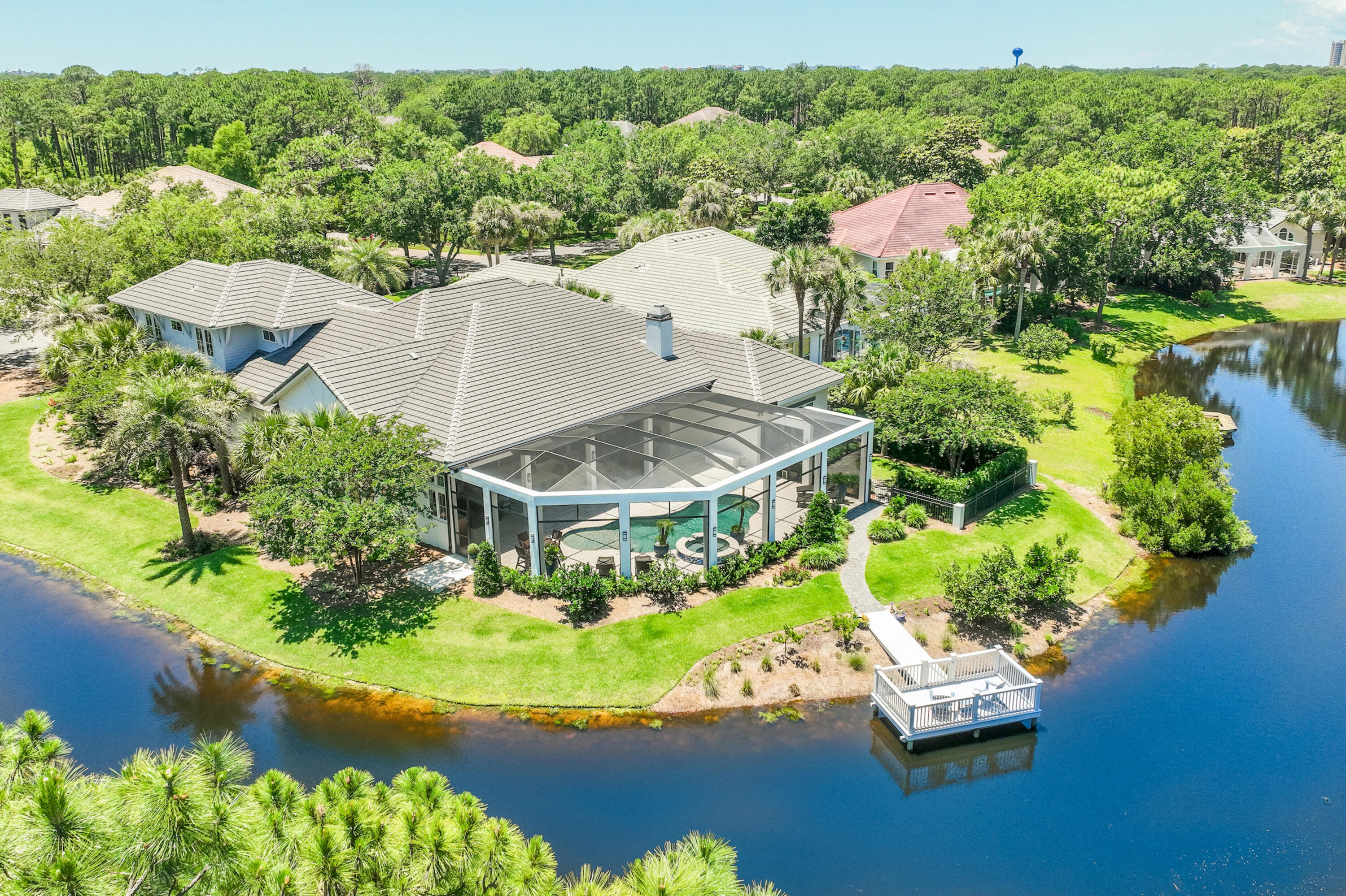 REGATTA BAY - Residential