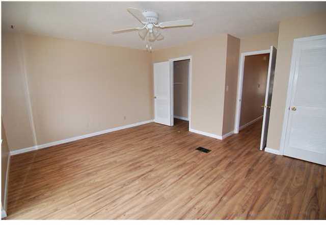 BEACHWALK T/H - Residential Lease
