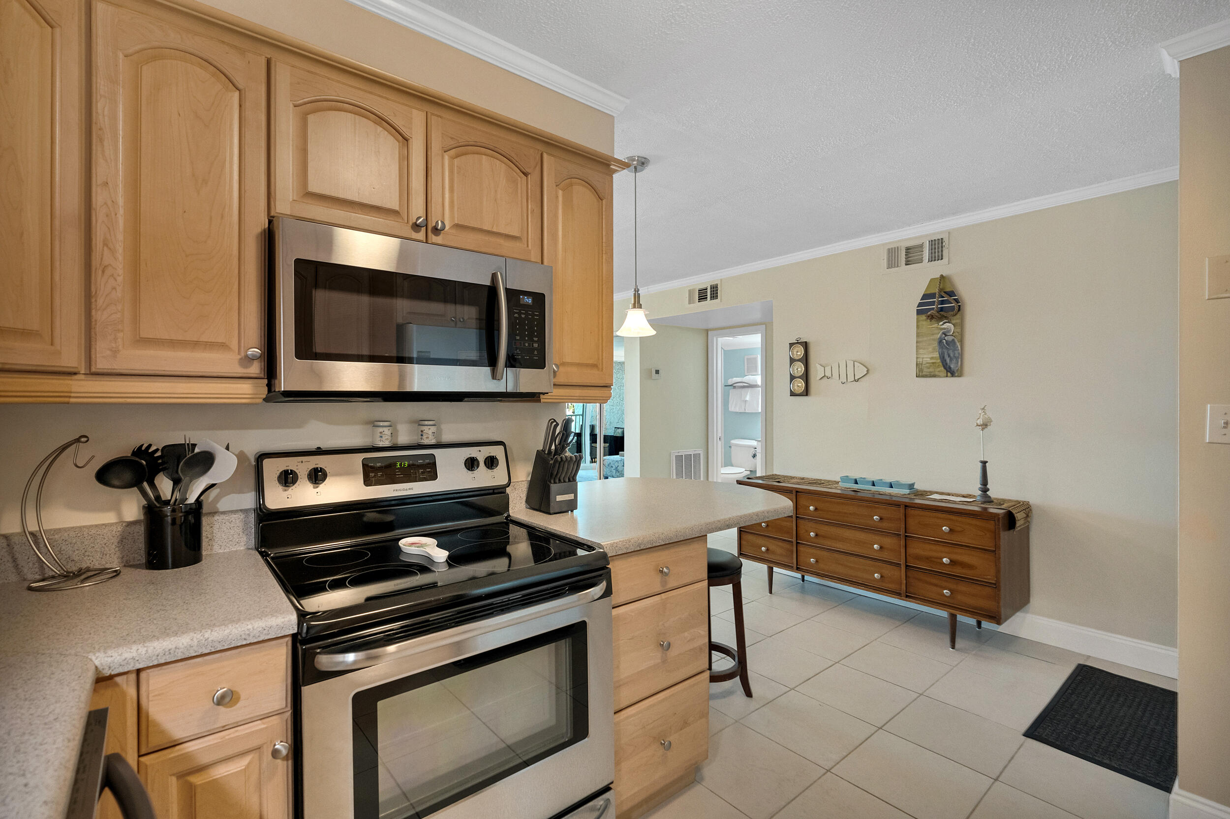 DOLPHIN POINT CONDO - Residential