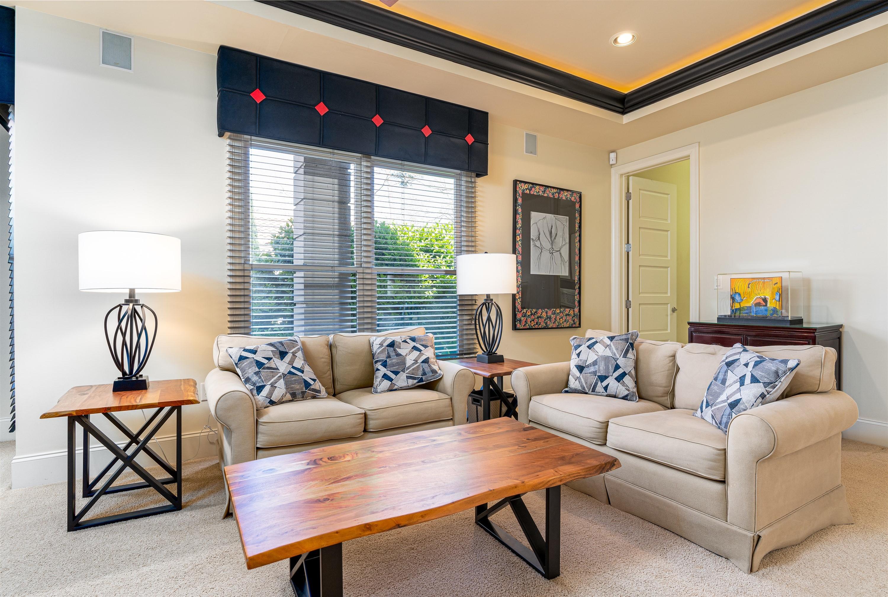 BURNT PINE - Residential