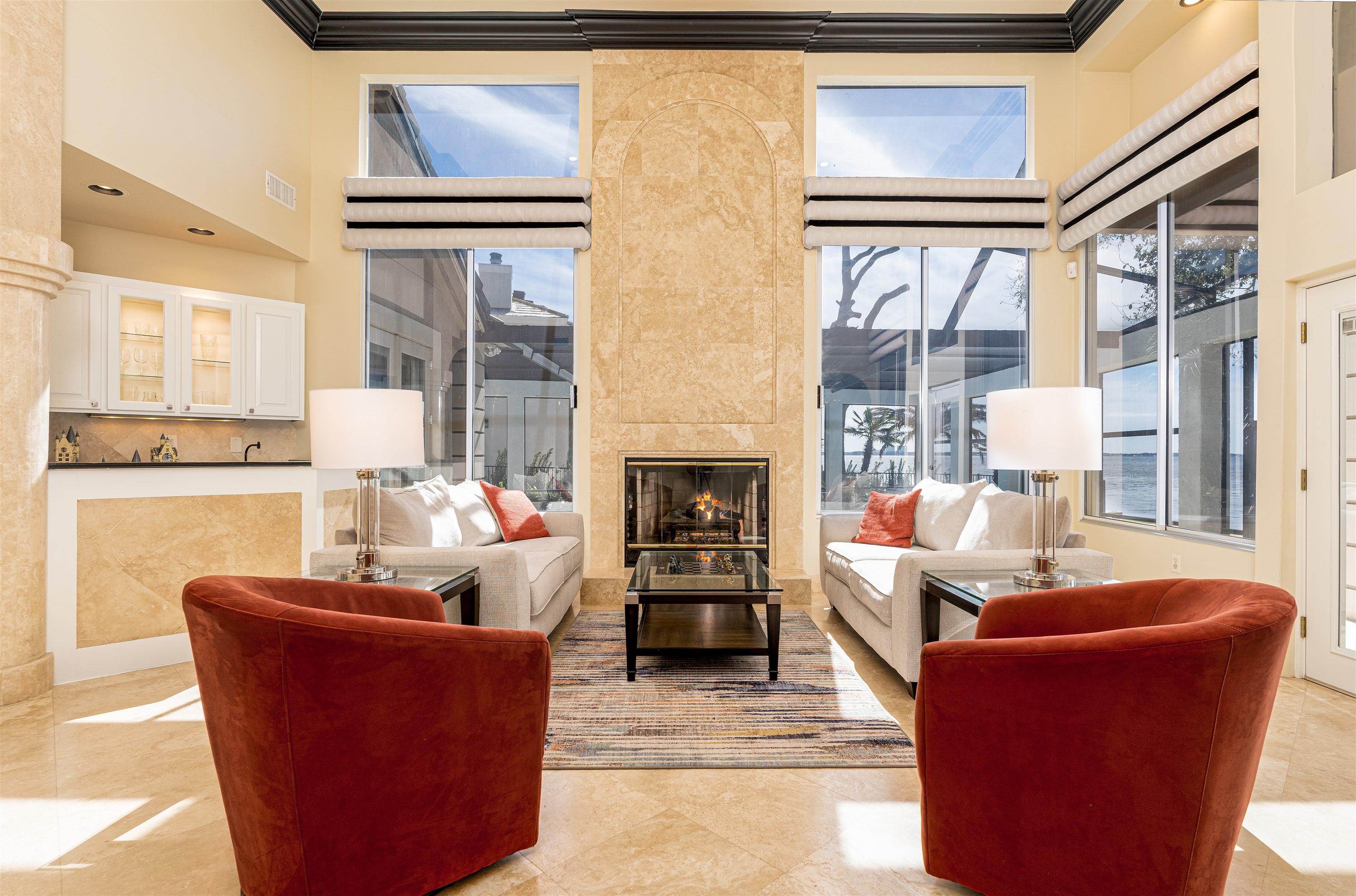 BURNT PINE - Residential