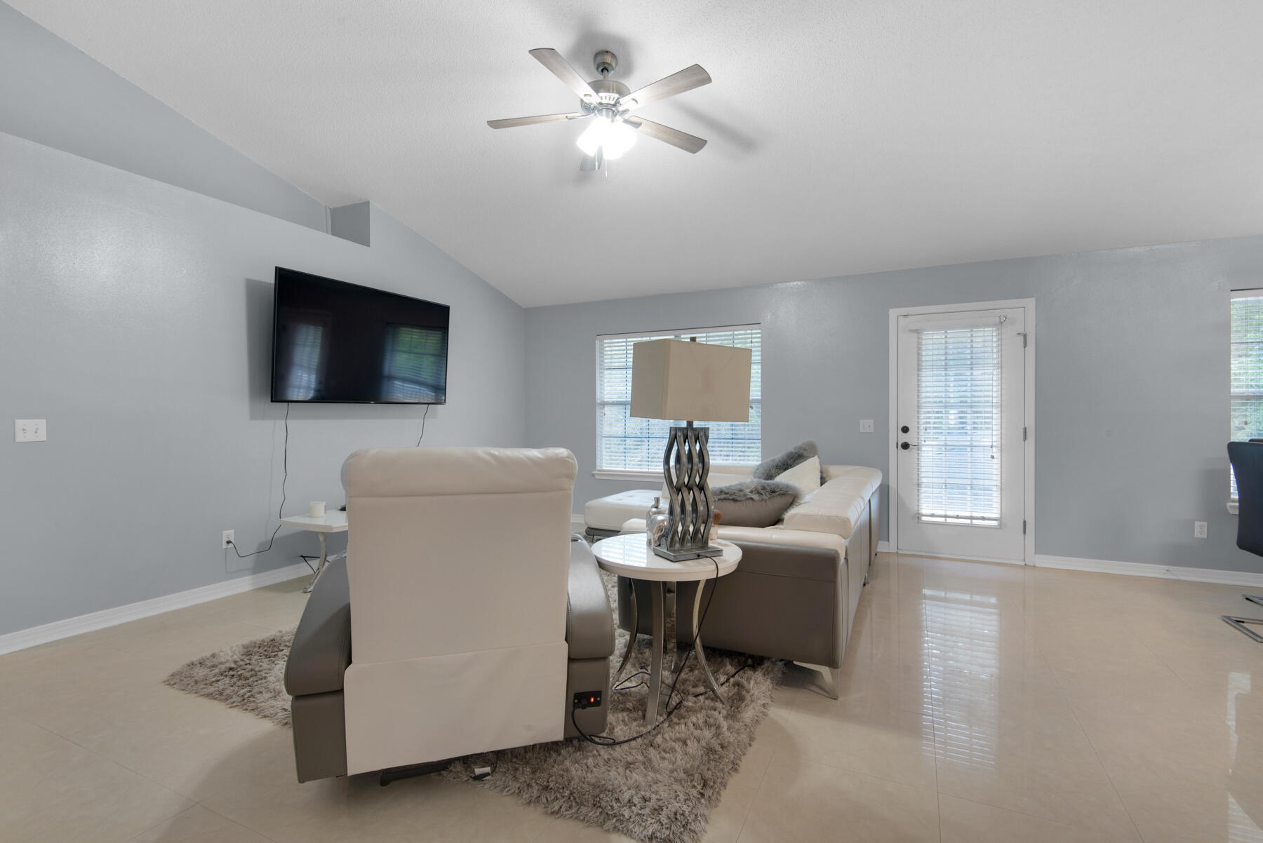 CHEROKEE BEND S/D PH 2 - Residential