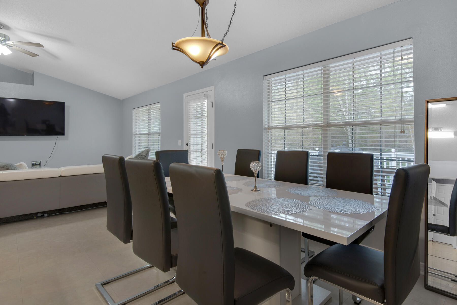 CHEROKEE BEND S/D PH 2 - Residential