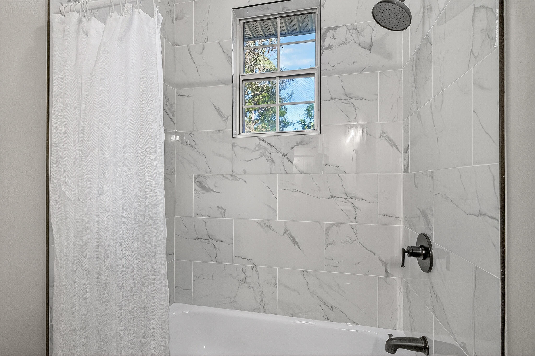 TOWN OF SANTA ROSA - Residential