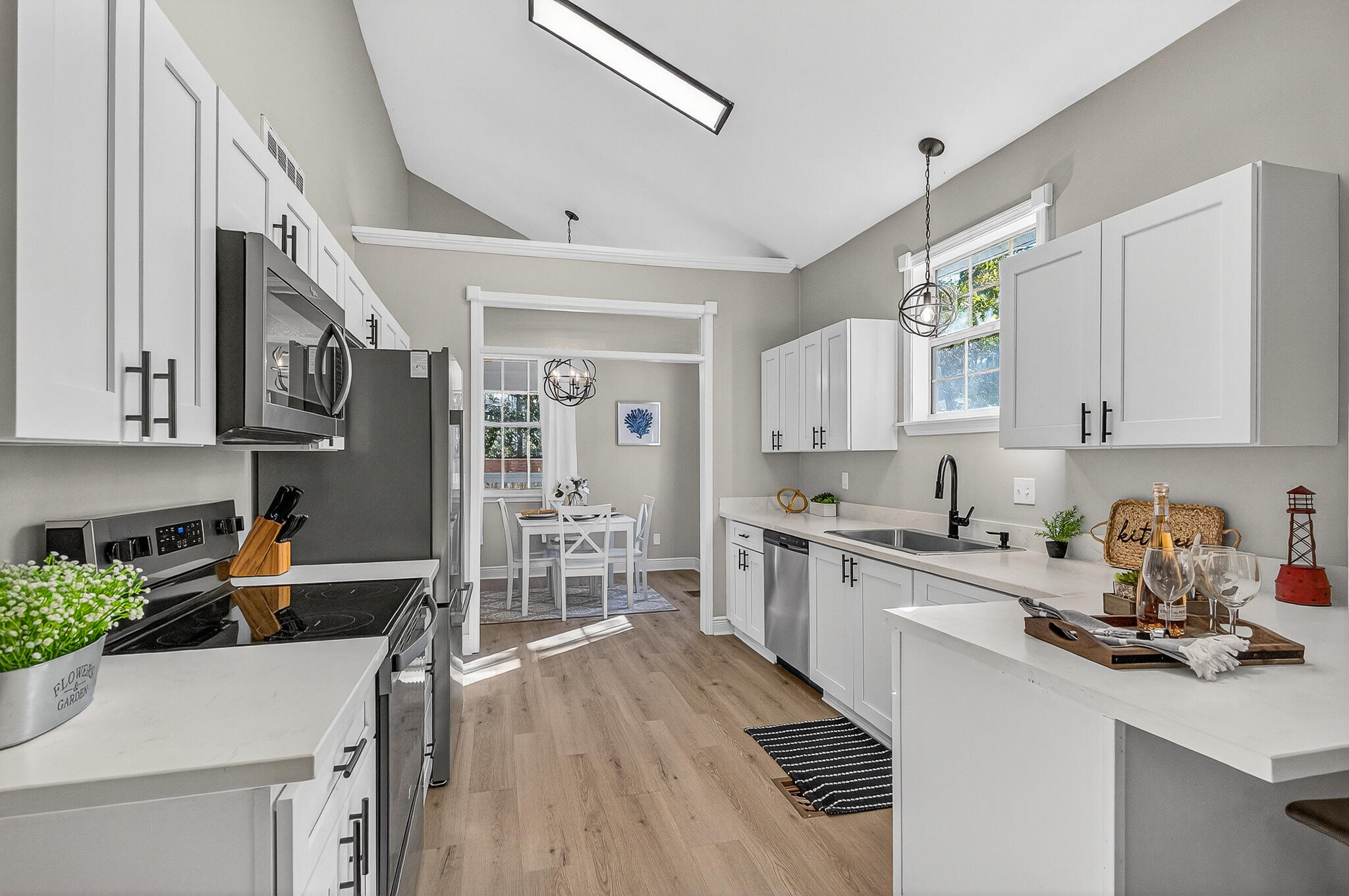 TOWN OF SANTA ROSA - Residential