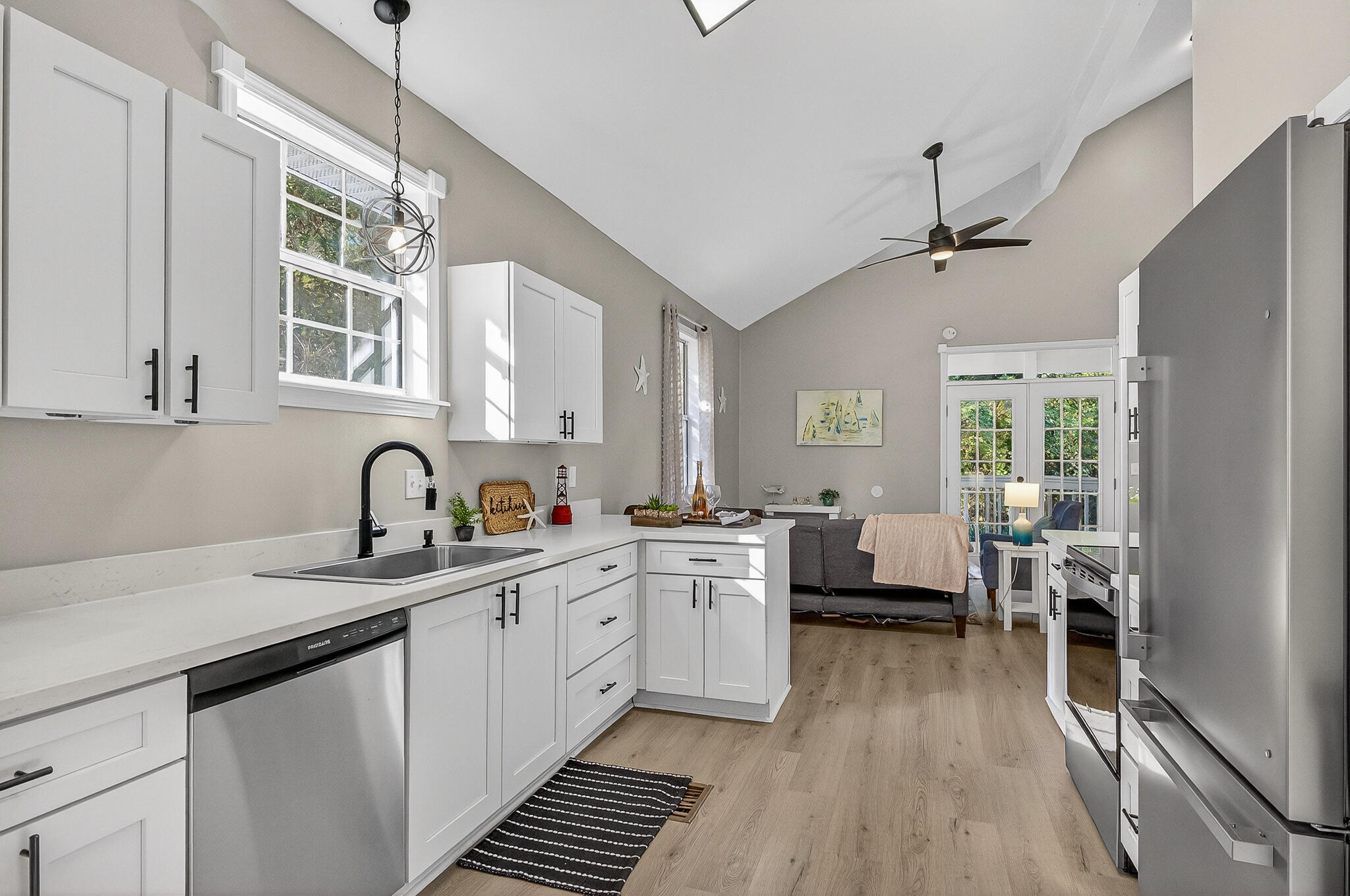 TOWN OF SANTA ROSA - Residential